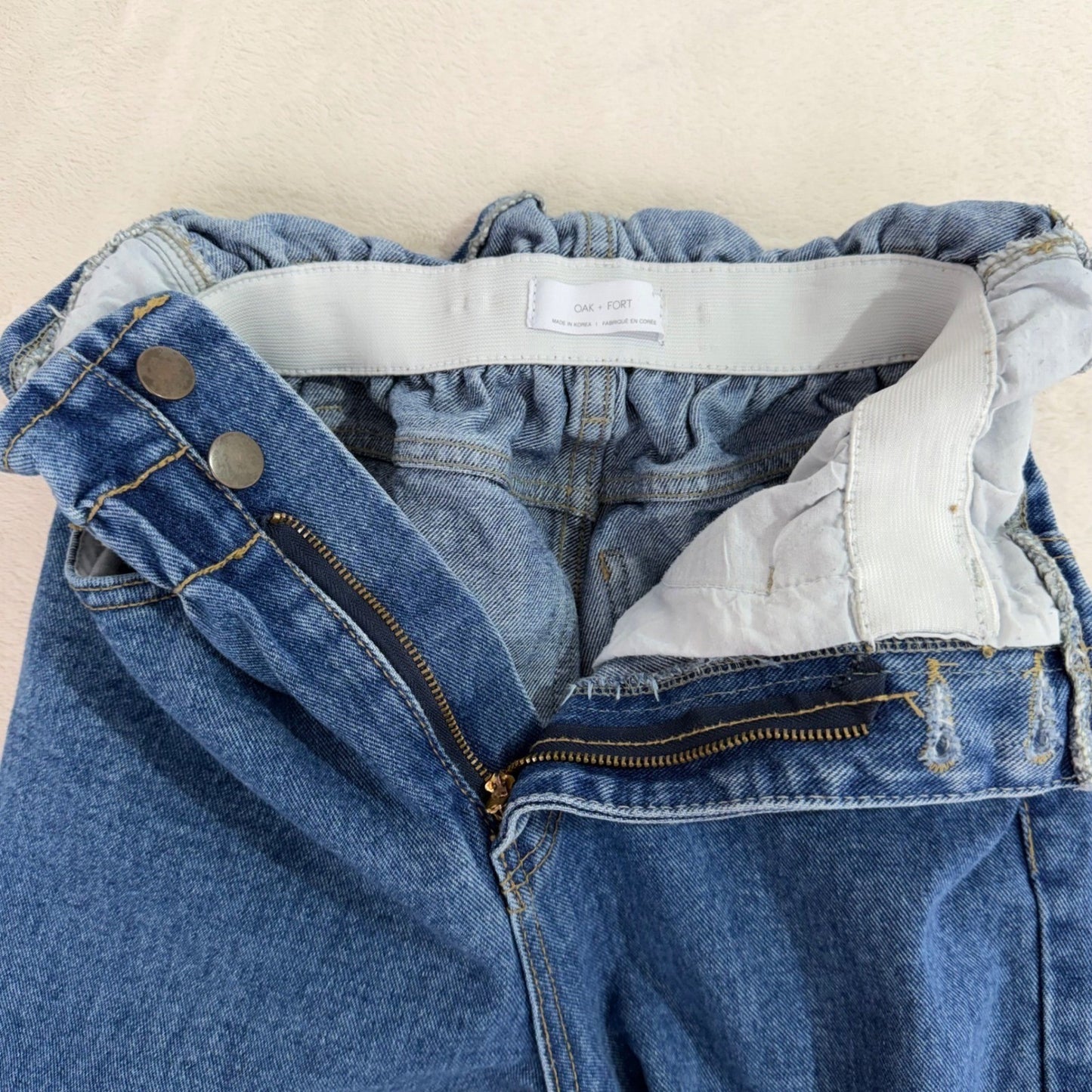 Oak + Fort Jeans High Waisted Paperbag Waist Mom  Cropped Raw Hem Womens Small