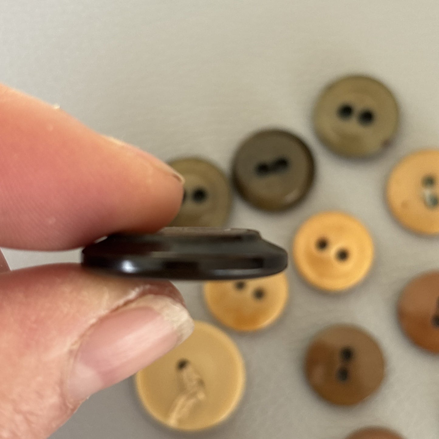 Vintage Brown Bakelite & Casein Buttons 1930s-40s • Butterscotch + Caramel Lot