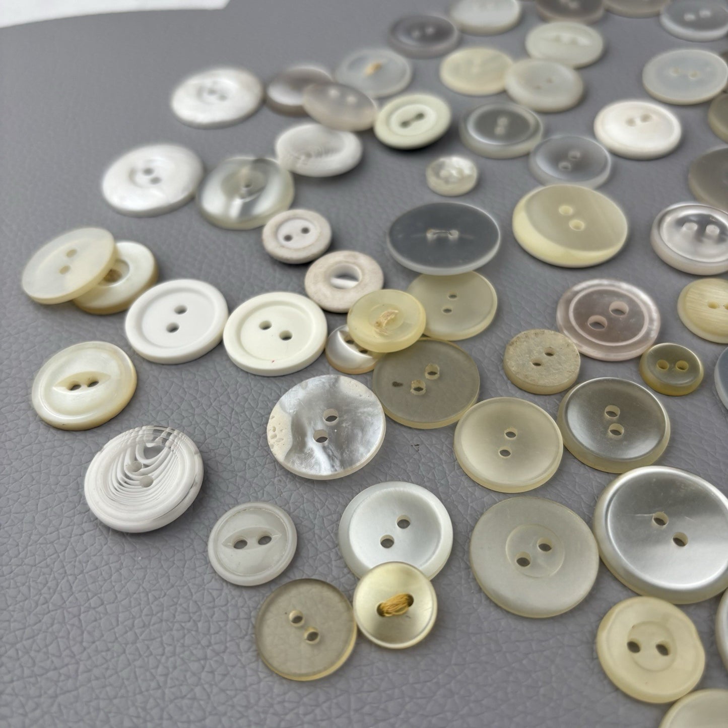 Mixed White Cream Beige Button Lot ~ 142pieces Plastic Shell Style Vintage Craft