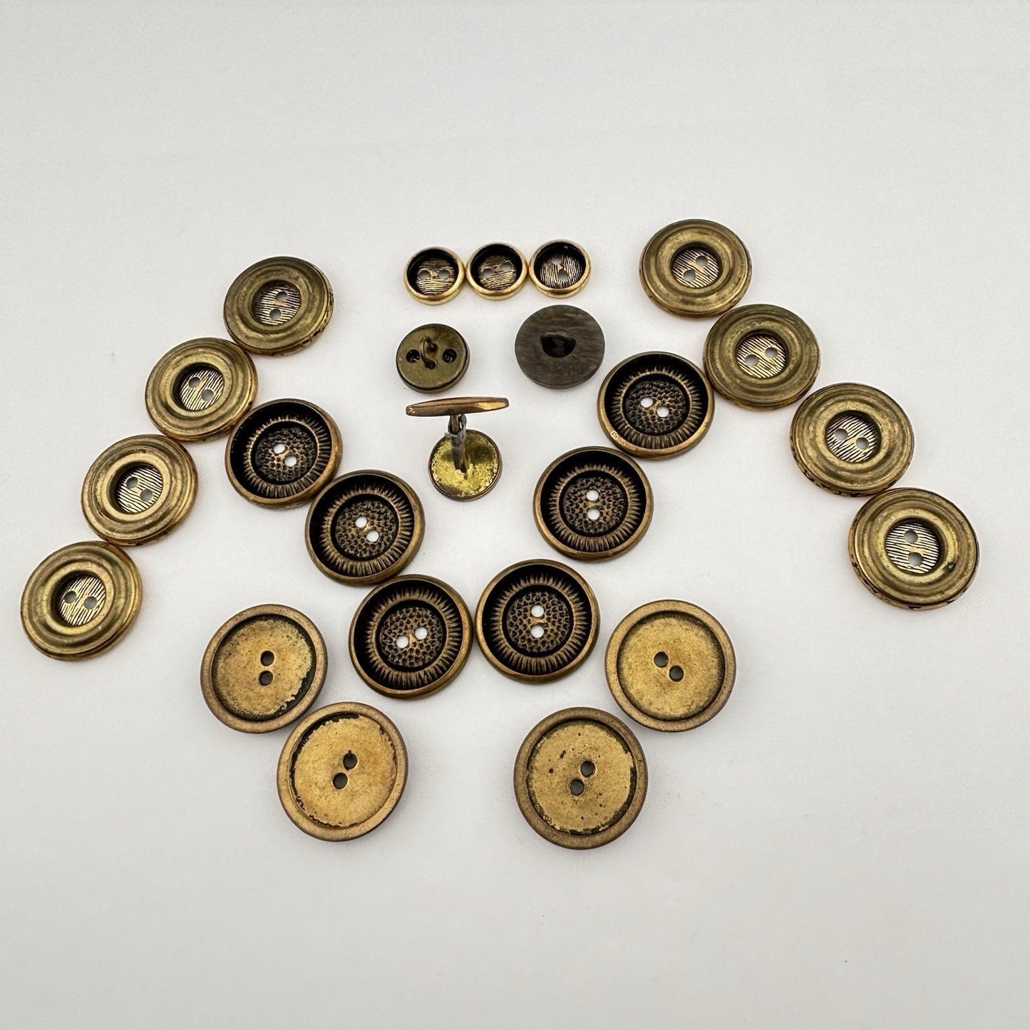 Vintage Brass Button Lot – Etched, Textured & Crest Designs in Bronze Tones, 24
