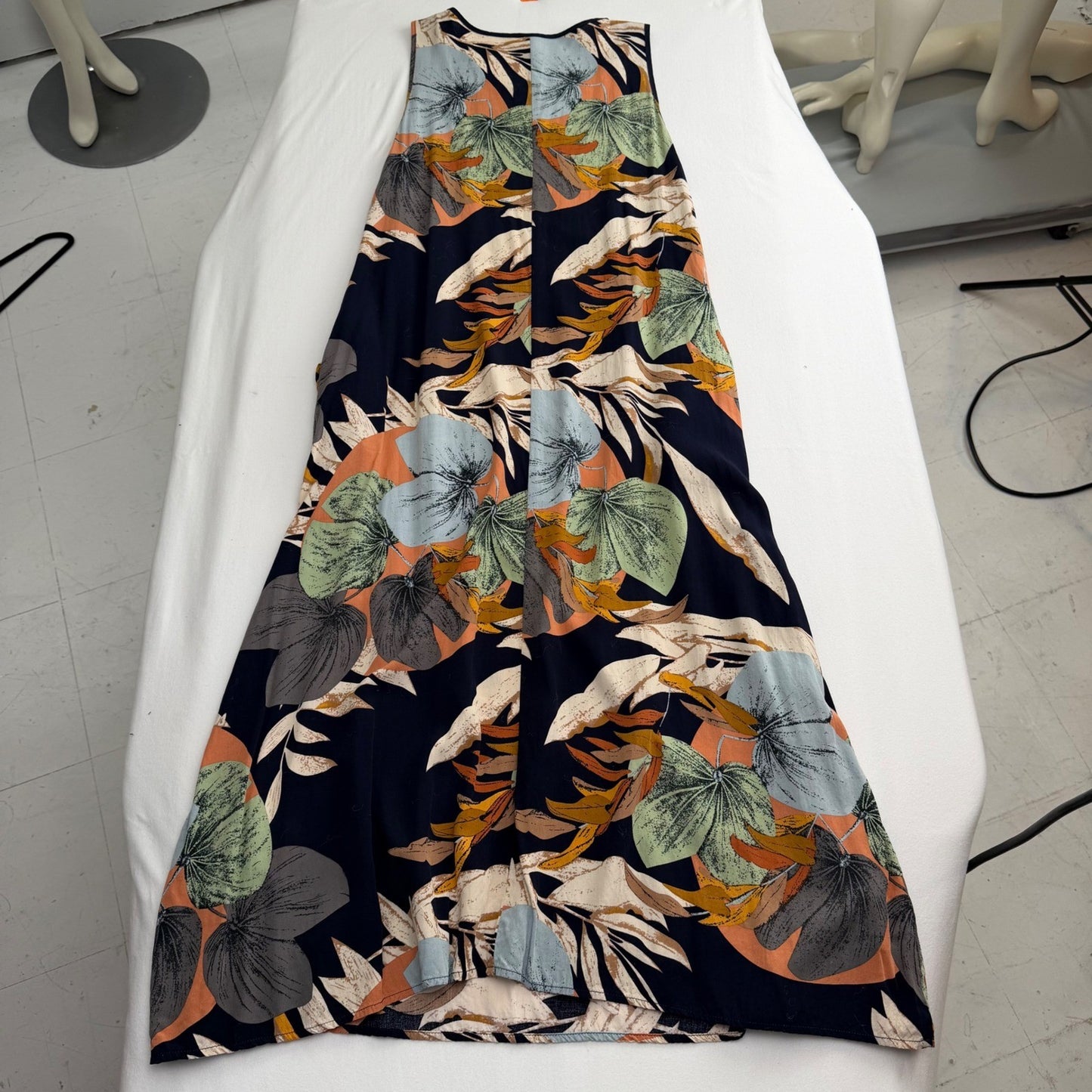 Tropical Leaf Print Sleeveless Maxi Shift Dress Medium Boho Naturecore Coastal