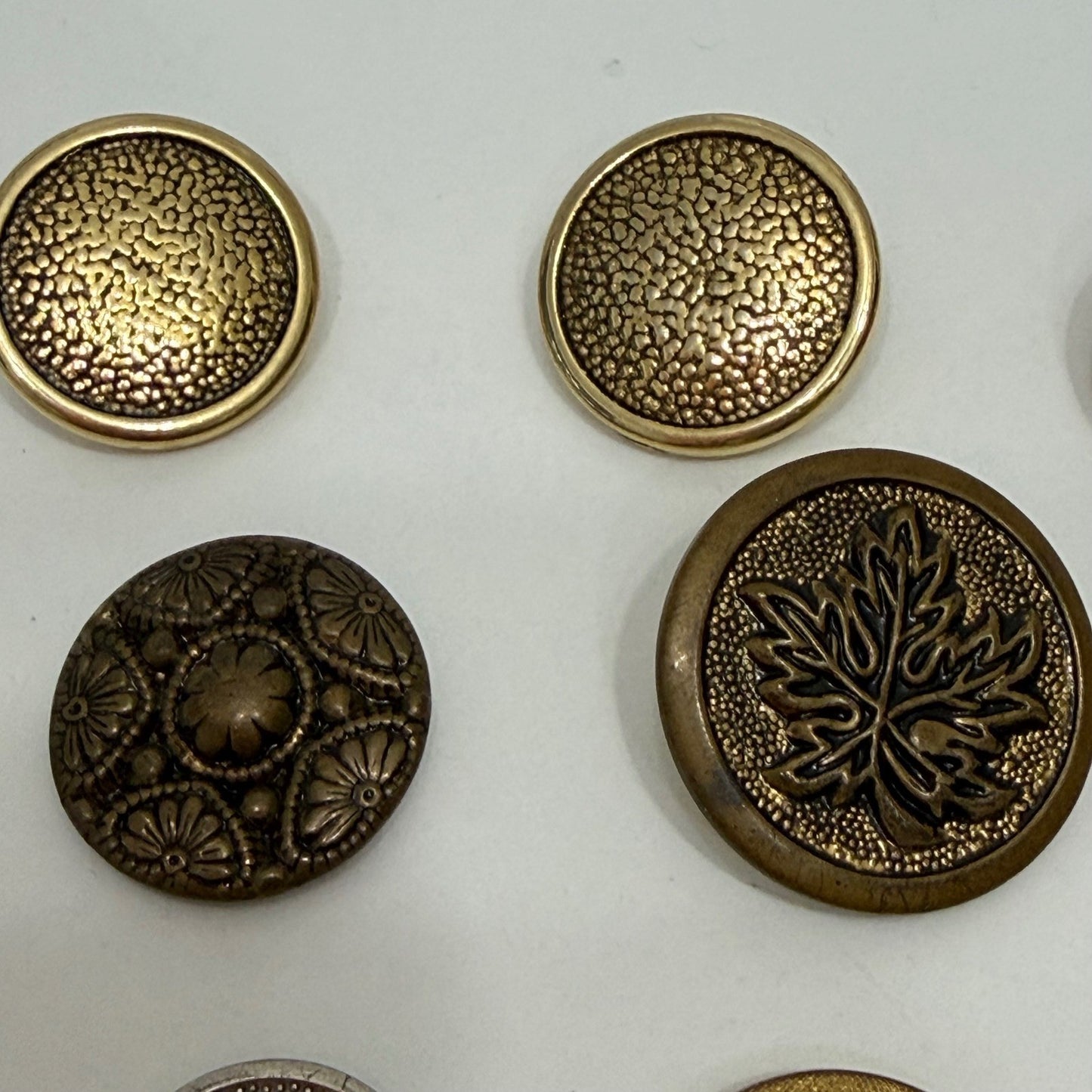 Unbranded Vintage Button Lot Metal Nautical Maple Leaf Military Style Mixed 13pc