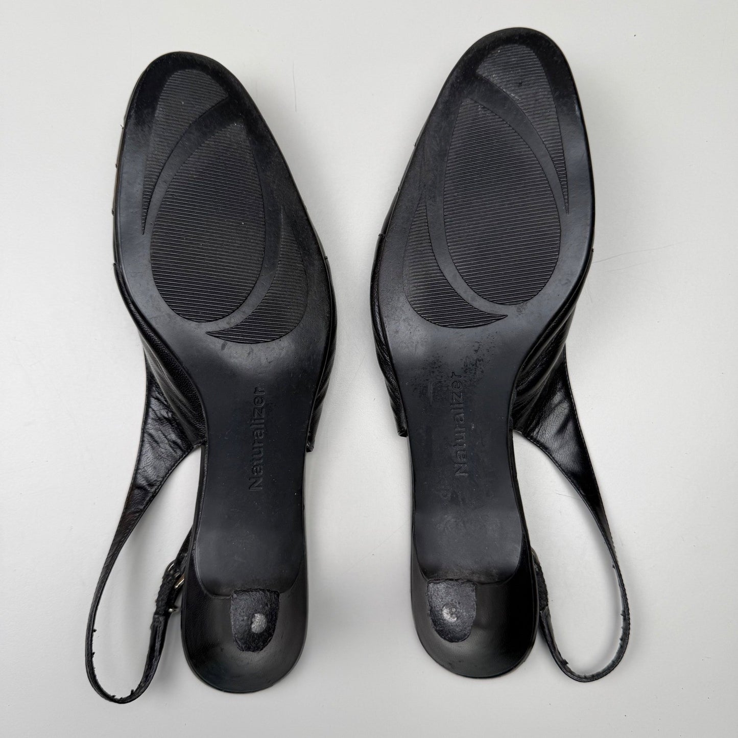 Naturalizer Alice Black Leather Slingback Kitten Heel Officecore Classic Size 8M