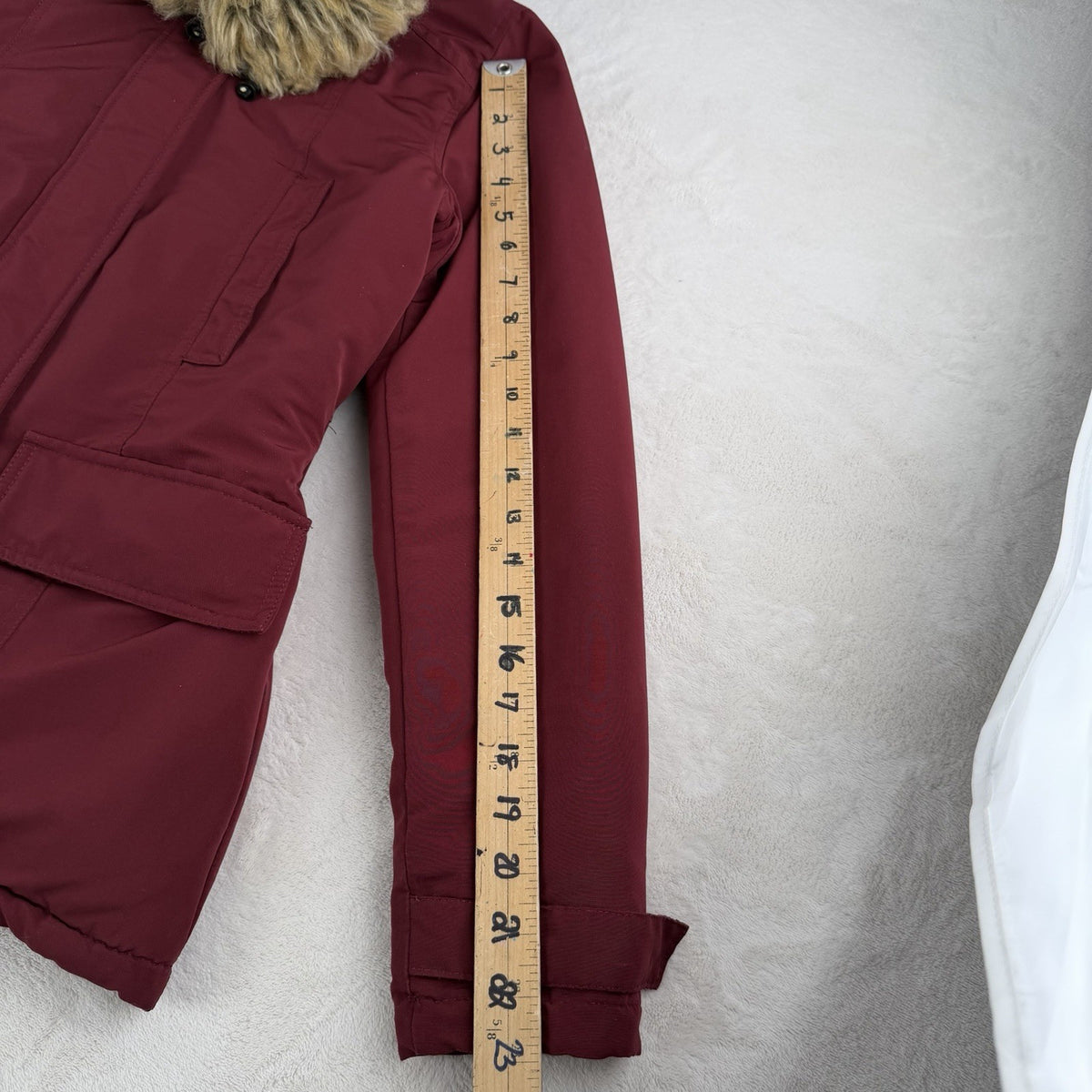 Bluenotes Women’s Parka Coat X-Small  Insulated Hooded Removable Fur 4 Pockets
