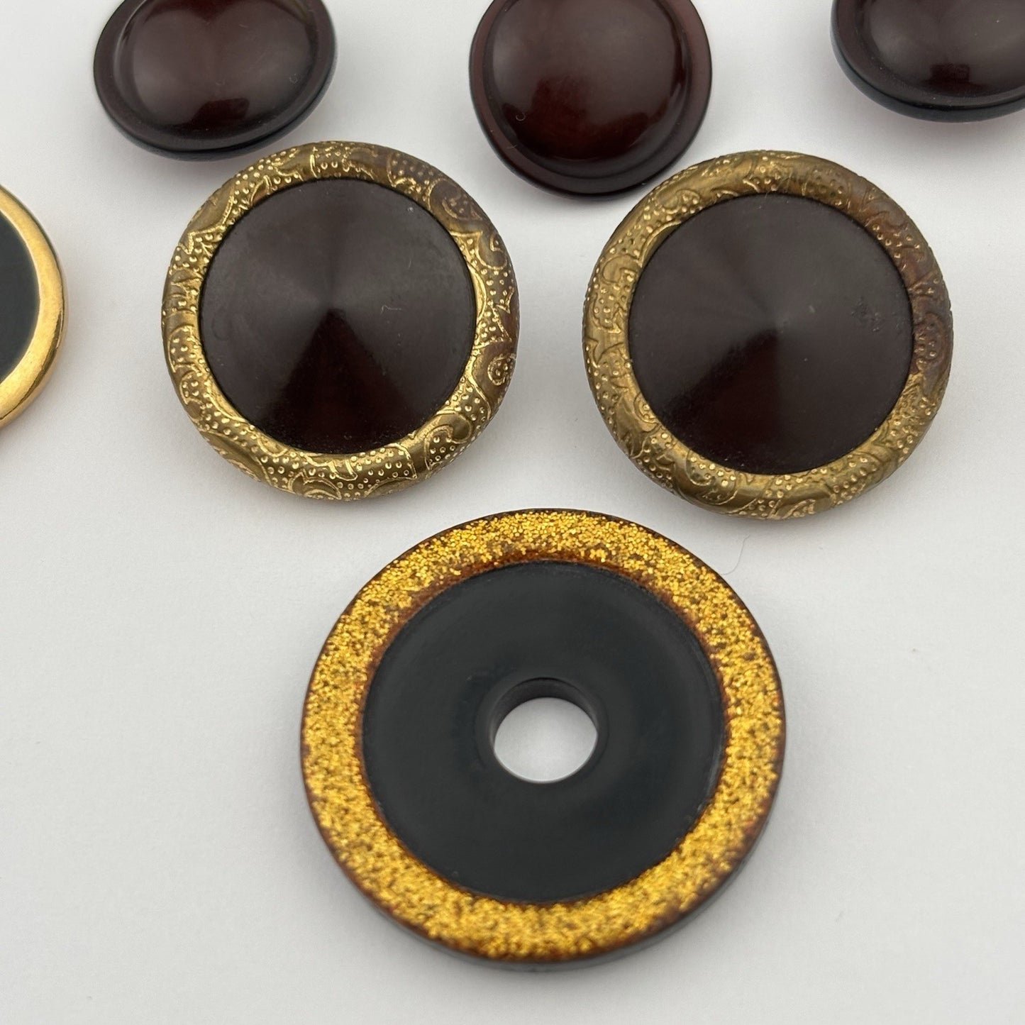 Vintage Jewel-Tone Button Lot – Enamel, Faux Pearl & Gemstone Styles, 25pcs