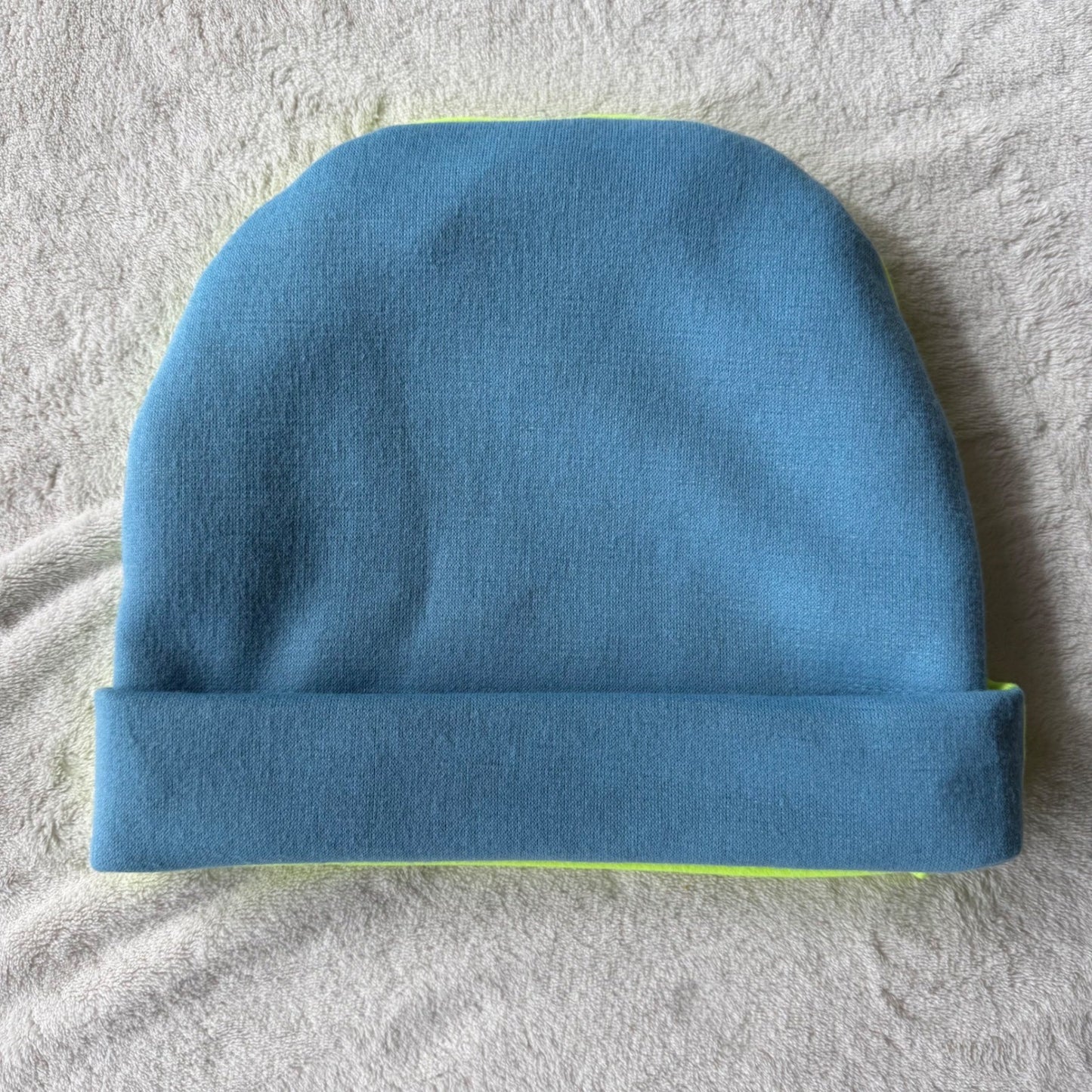 Simpłe Reversible Beanie — Neon Yellow + Slate Blue