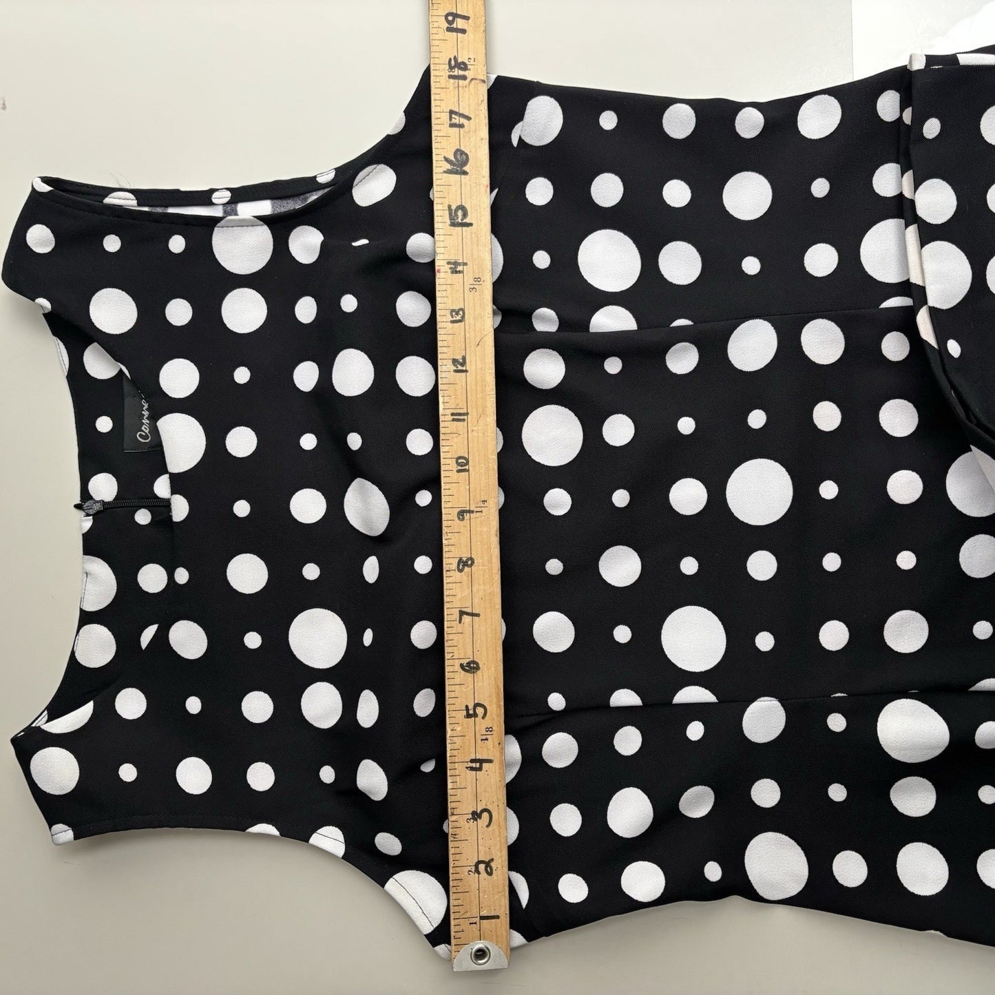 Connected Women's Black And White Polka Dot Dress Sleeveless Size 12 Boatneck