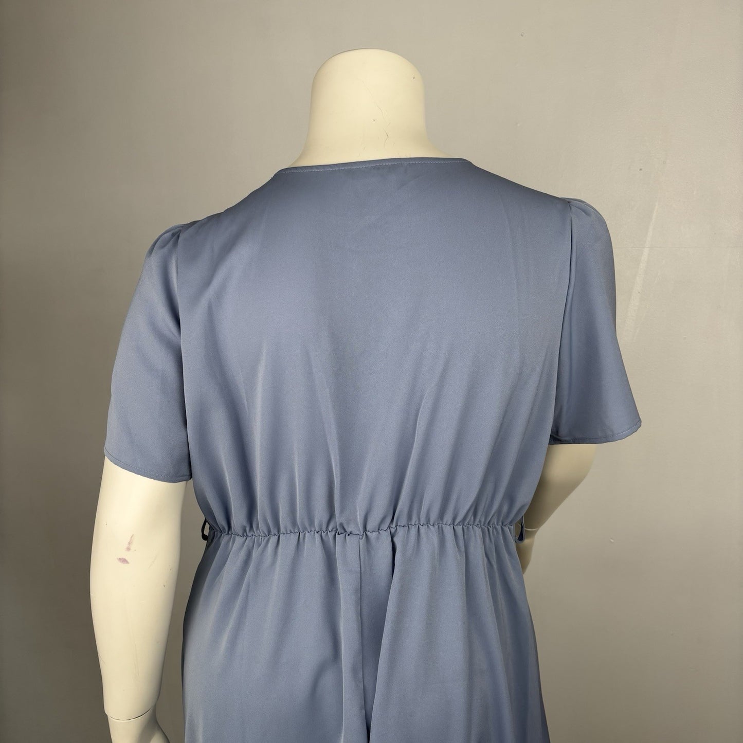 BloomChic Dusty Blue Puff Sleeve Midi Dress Size 14–16 Keyhole Neckline Pockets