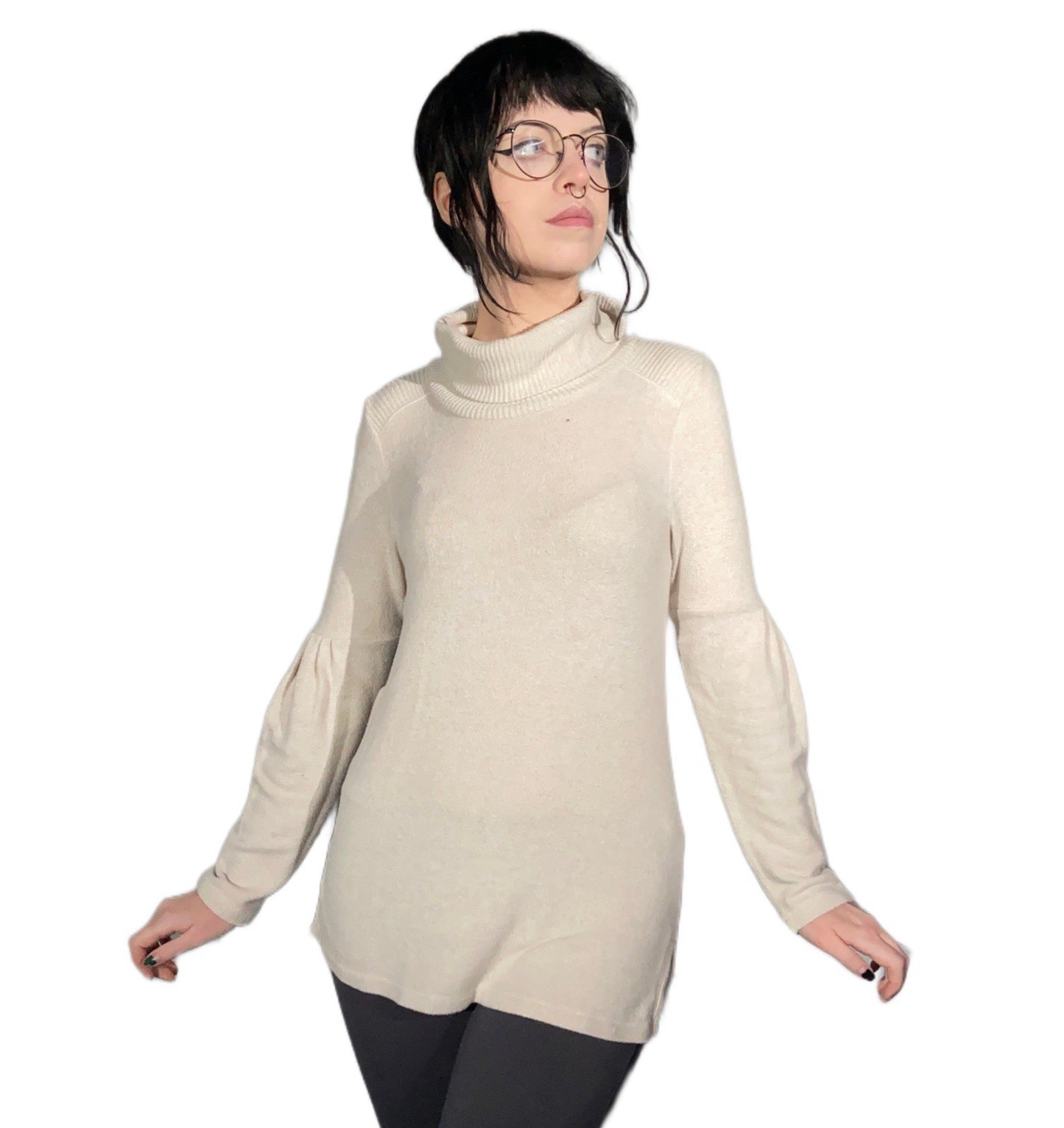 Saturday Sunday by Anthropologie Cream Turtleneck Sweater XS Cozy Minimalist