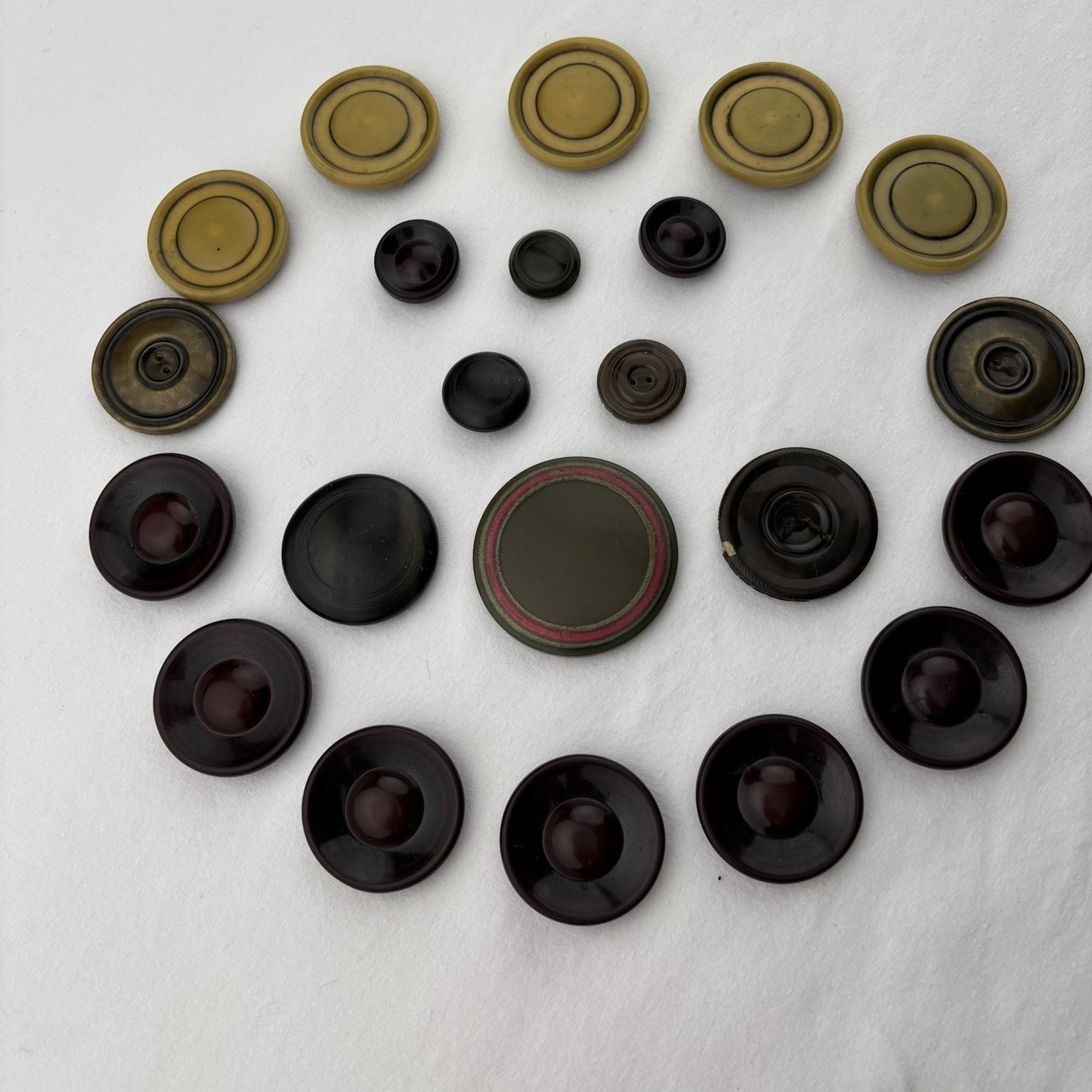Vintage Composite Button Lot ~ 22pc Mixed Bakelite Era Brown Black Metal Shank