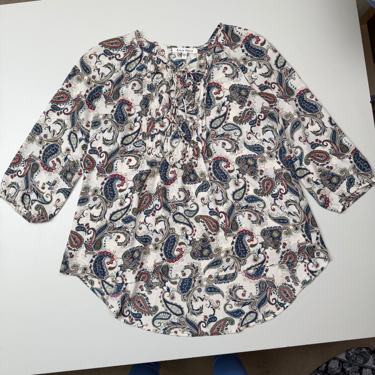 Cozy Neutral Capsule Outfit Paisley Blouse Old Navy Sweater Capri Pants  Bag