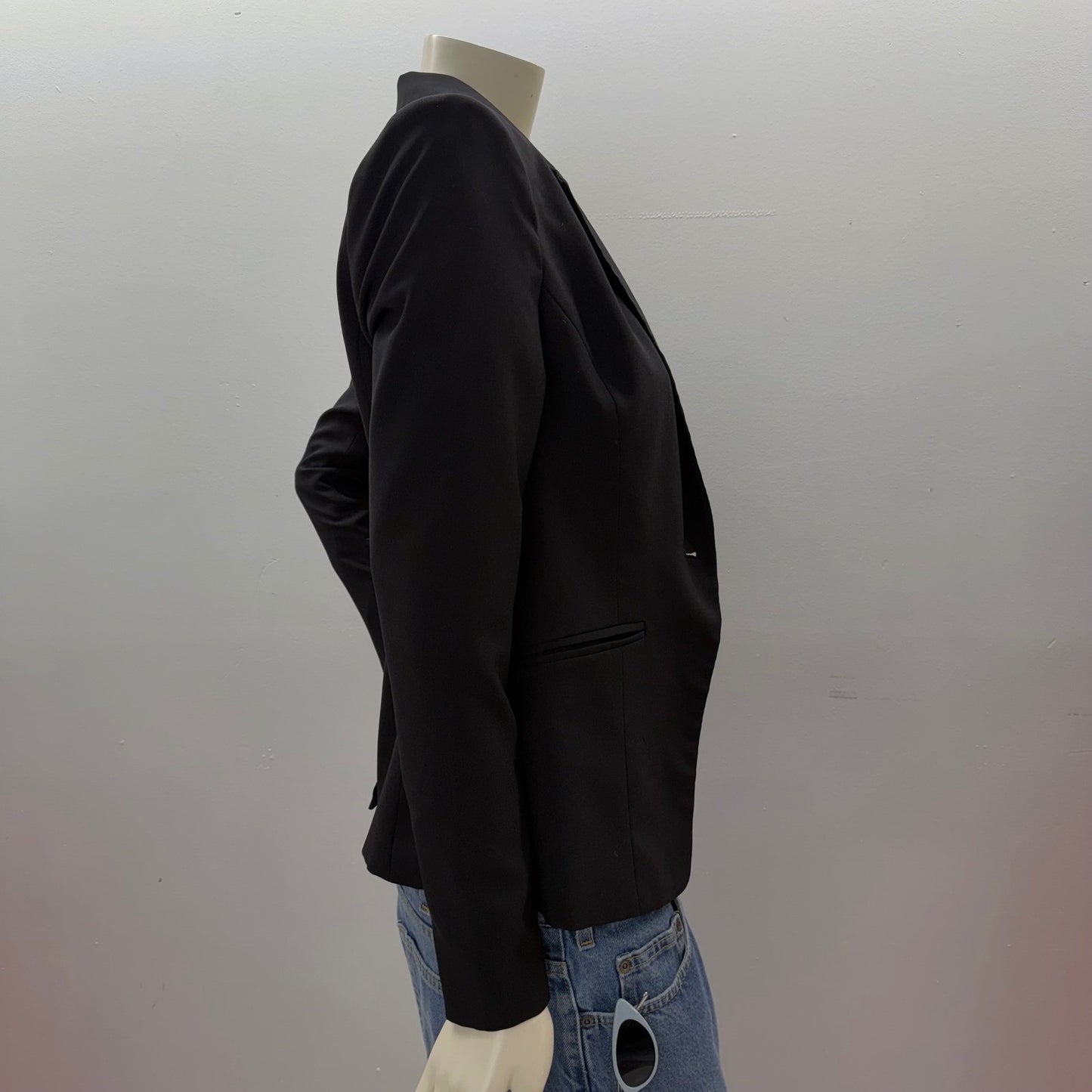 Suzy Shier Black Blazer Jacket Womens Size S  Single Button Work carer Basiccore