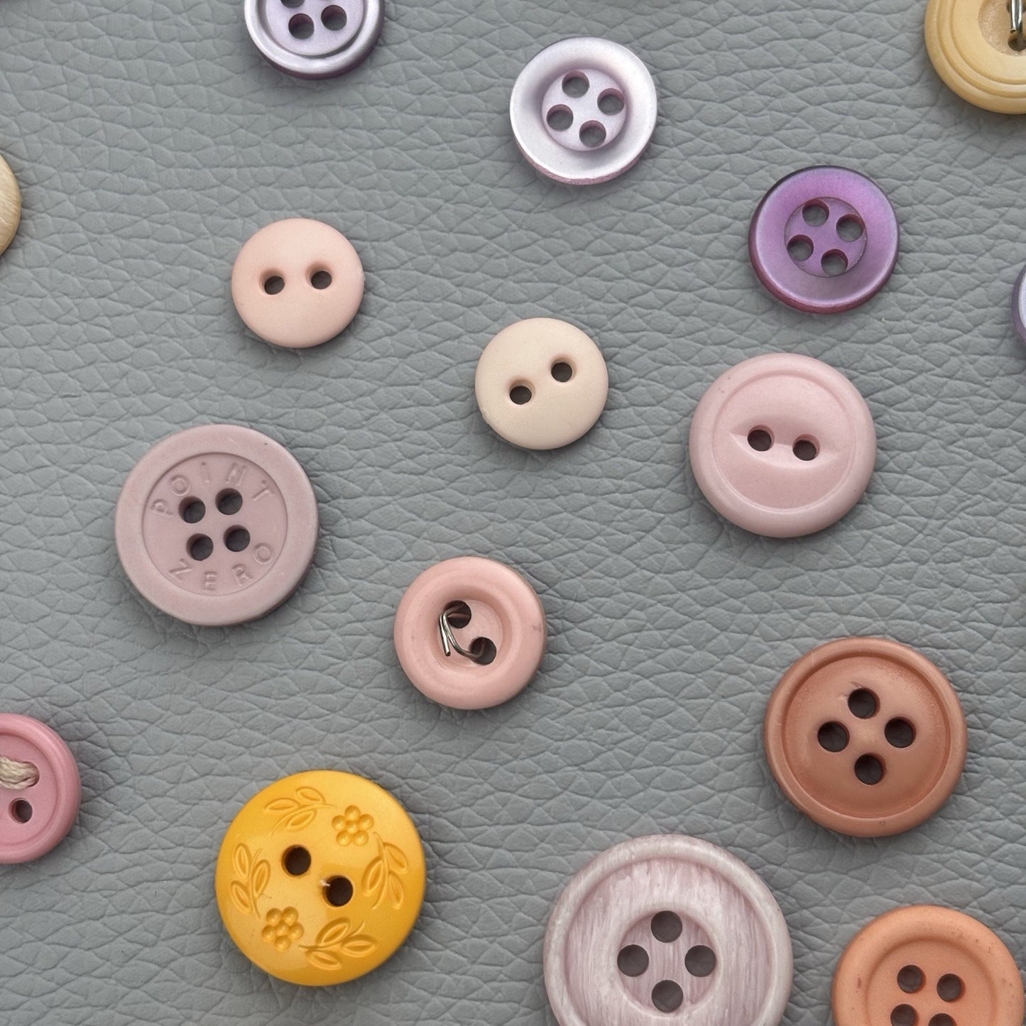 Vintage 78 Button Lot Pastel & Bright Mix | Pink, Yellow, Peach, Early Plastics