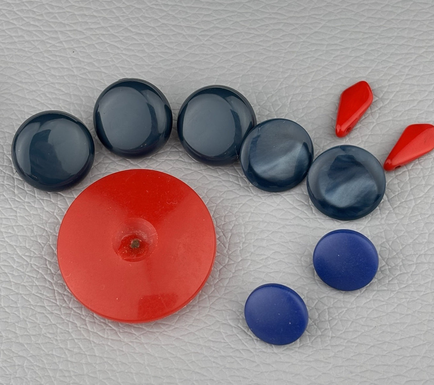Red Blue White Badminton Button Lot ~ 37 Plastic Shank Craft Sewing Supply