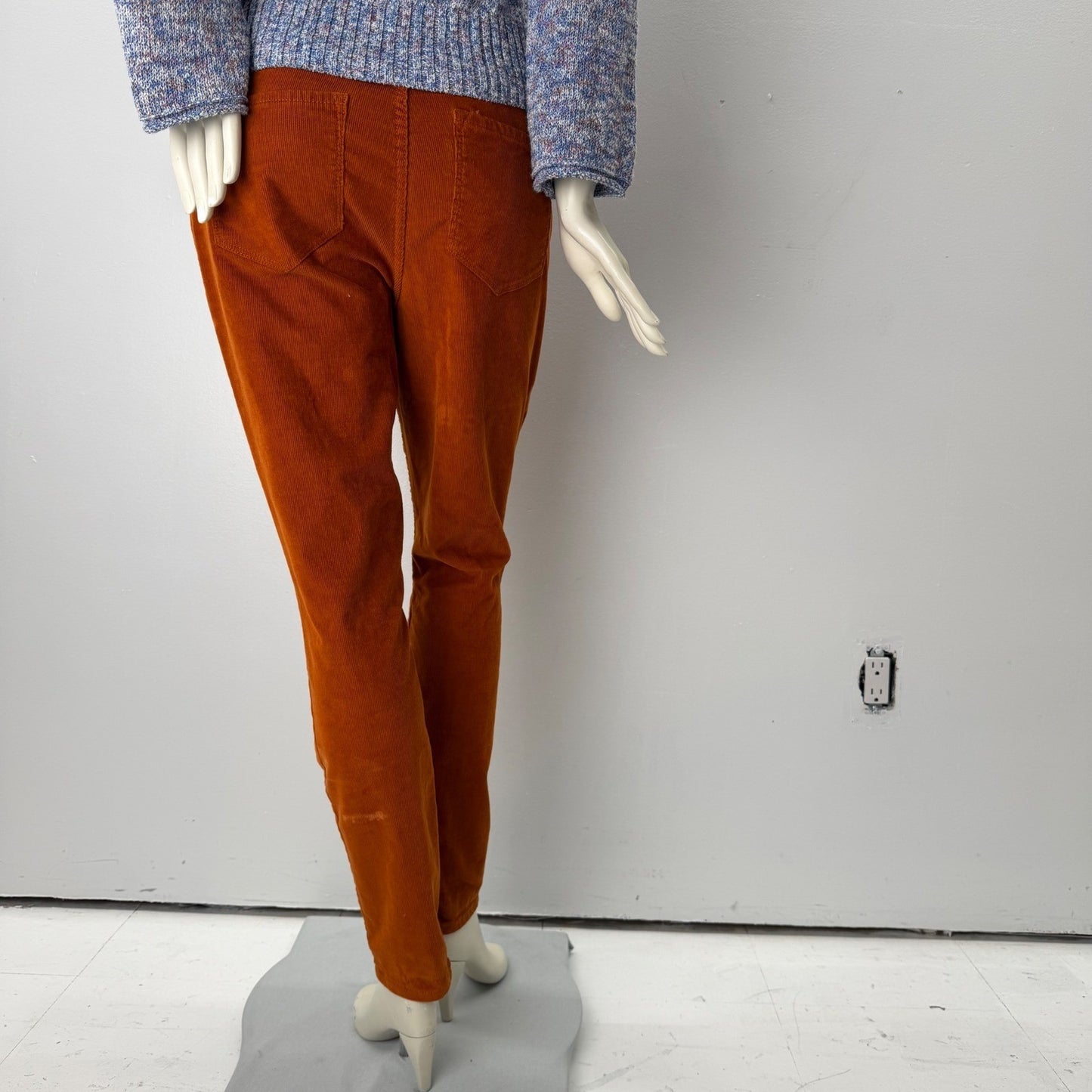 Fall Capsule Outfit - J.Crew Sweater Old Navy Tee Corduroy Pants Scarf Socks S
