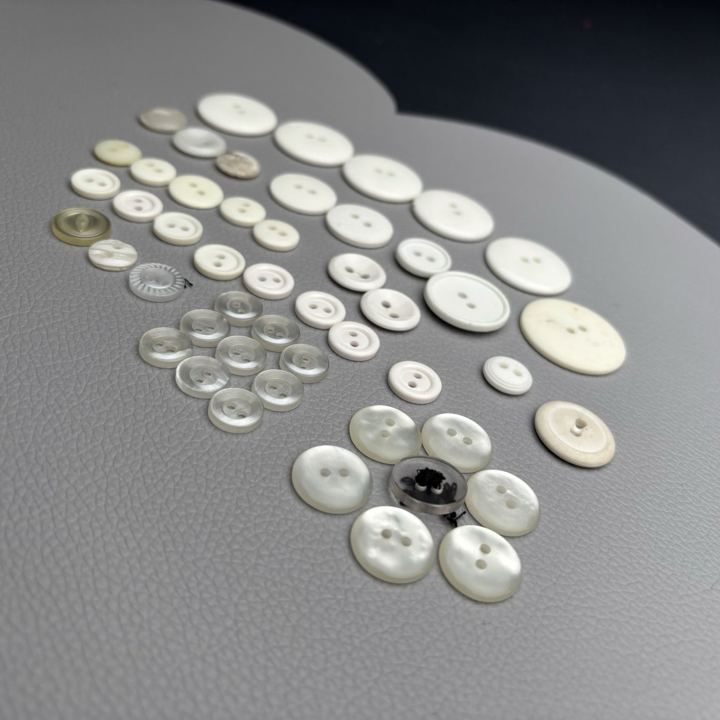 Vintage Ivory & Mother of Pearl Button Lot (40pcs) – 2-Hole Cream & Shell Mix