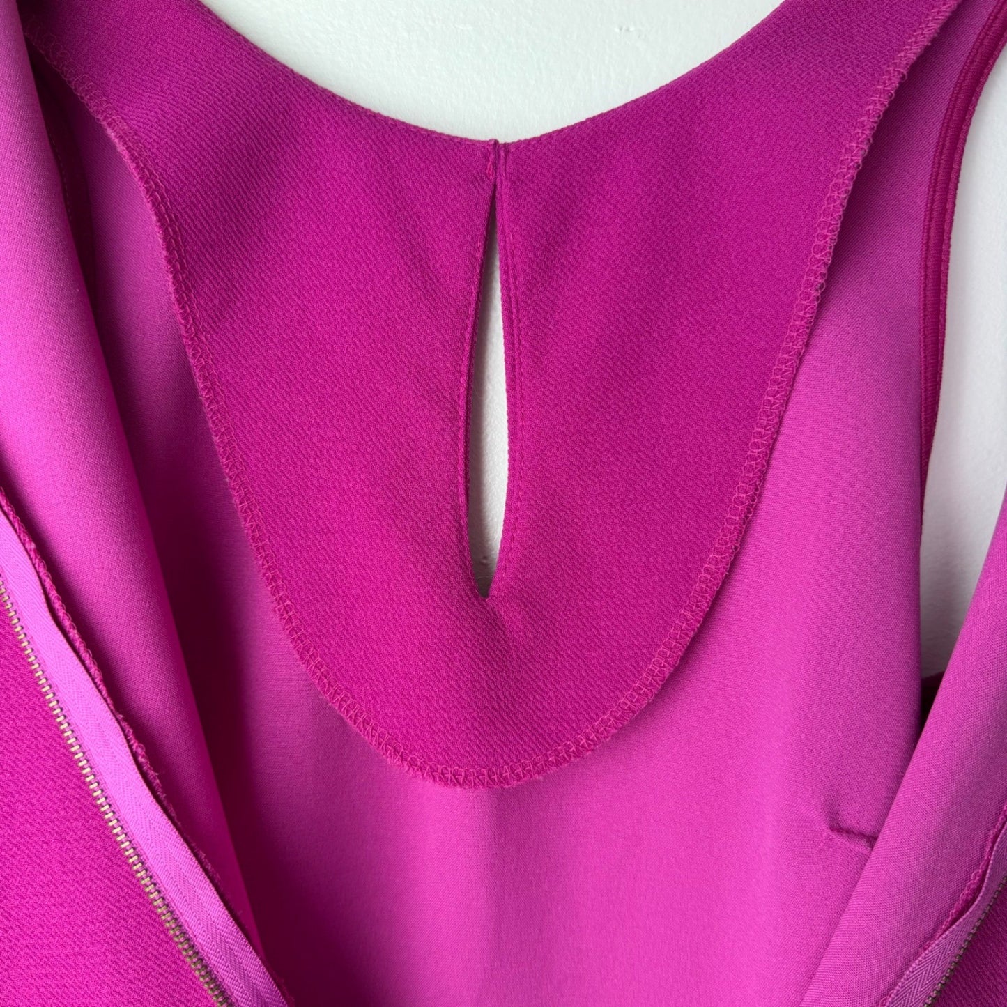 Everly Magenta Pink Textured Keyhole Fit and Flare Mini Dress Size S Barbiecore