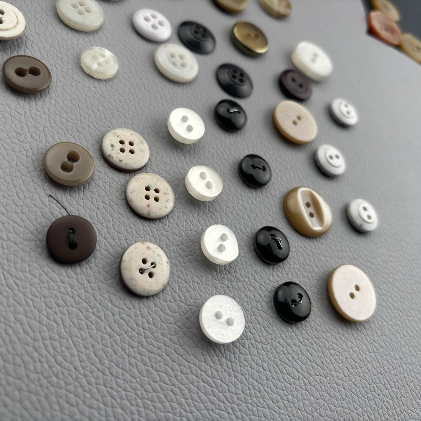 Vintage Button Lot Neutral Mix 50pcs | Shell, Casein, Plastic, Carved & Novelty