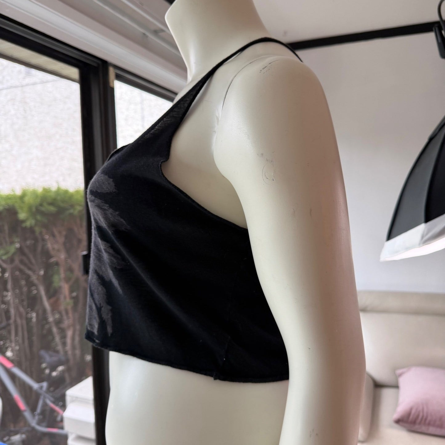 Brandy Melville Black Crop Tank Feather Graphic Grunge Gothcore Cami Boho Y2K OS