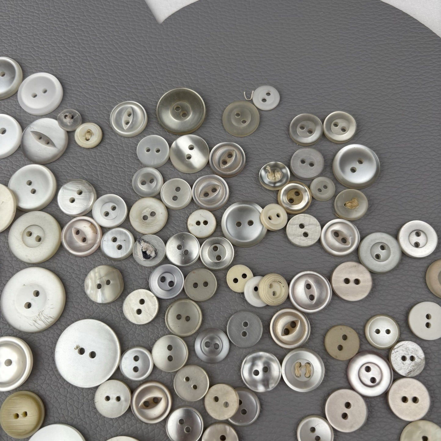 Mixed White Cream Beige Button Lot ~ 142pieces Plastic Shell Style Vintage Craft