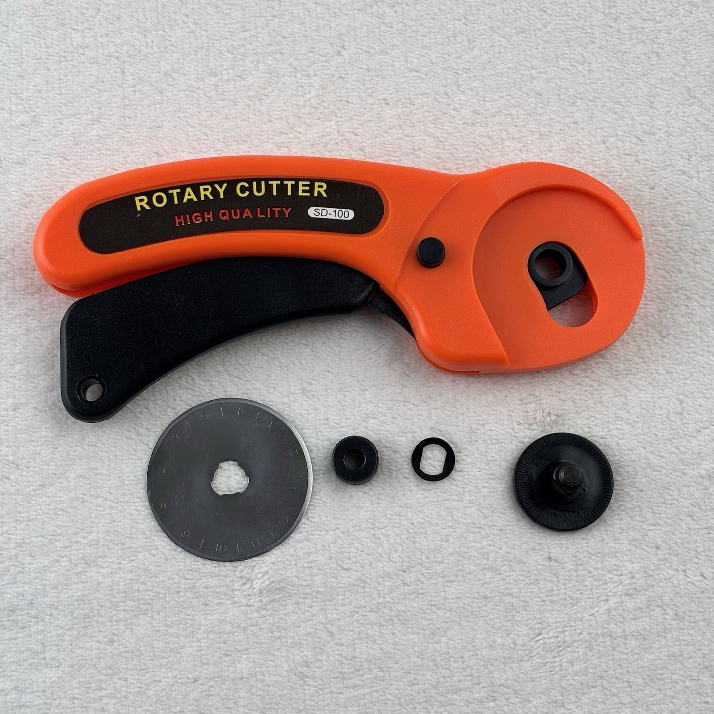 Rotary Cutter 45mm Blade Sewing Vinyl Quilters Fabric Leather Cutting Tool Set
