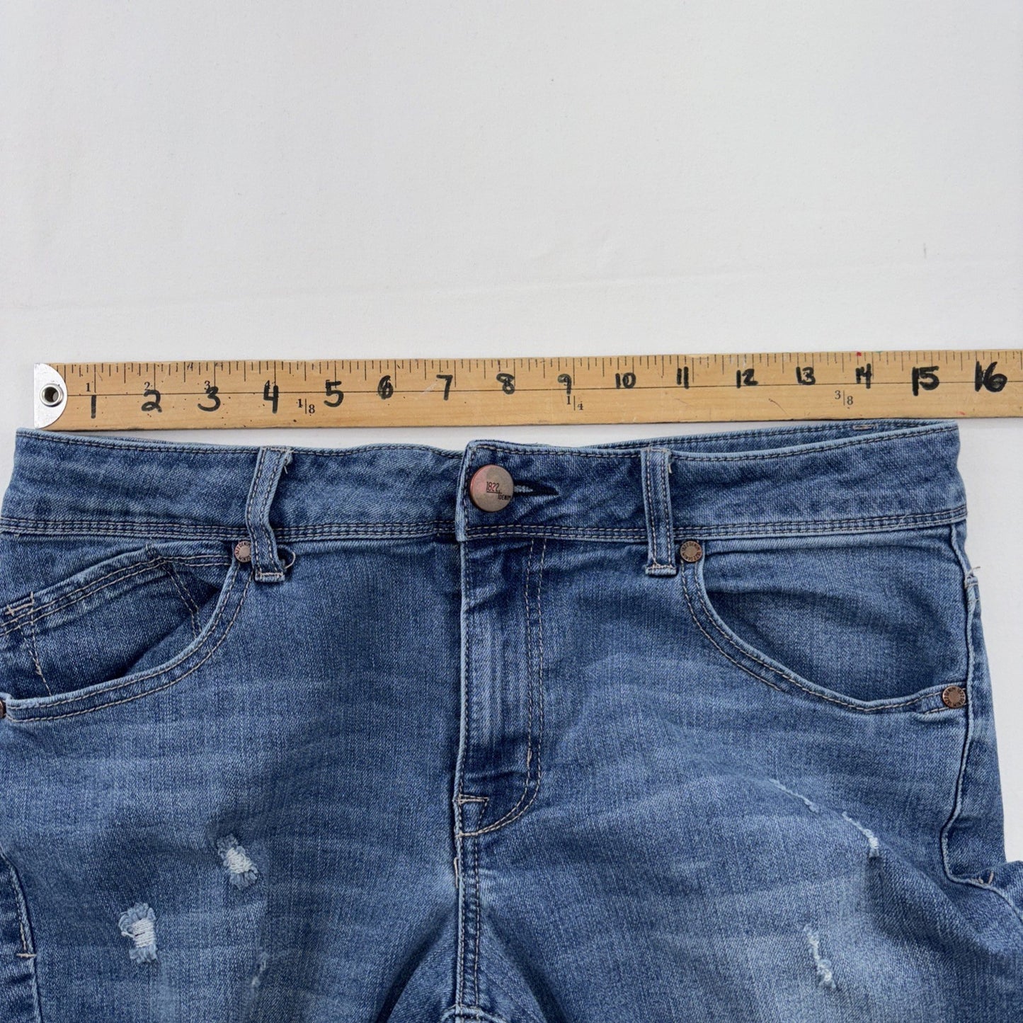 1822 Denim Jeans Womens 12 Ankle Tapered Blue Wash Stretch Distressed Basiccore