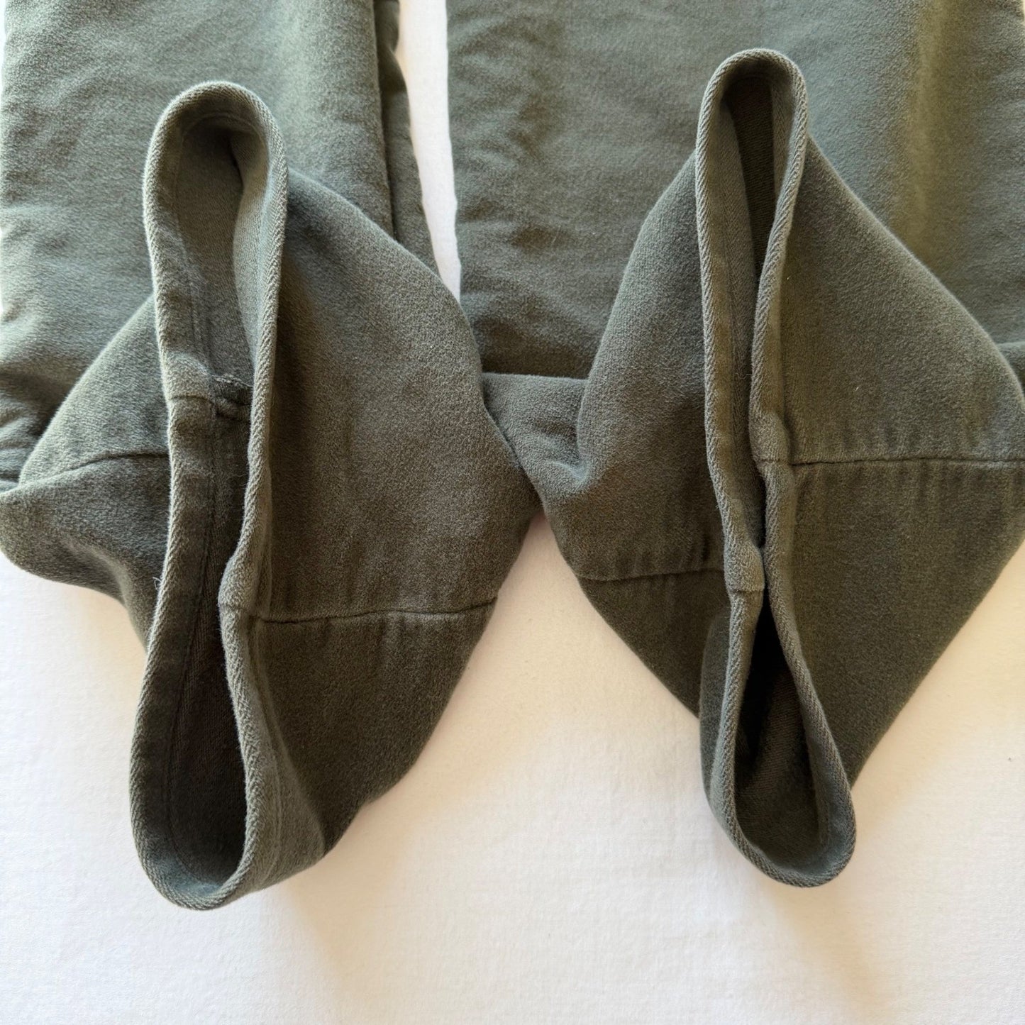 LL Bean Womens 10 PET Corduroy Pants Olive Green Straight Leg Stretch 0FDU2