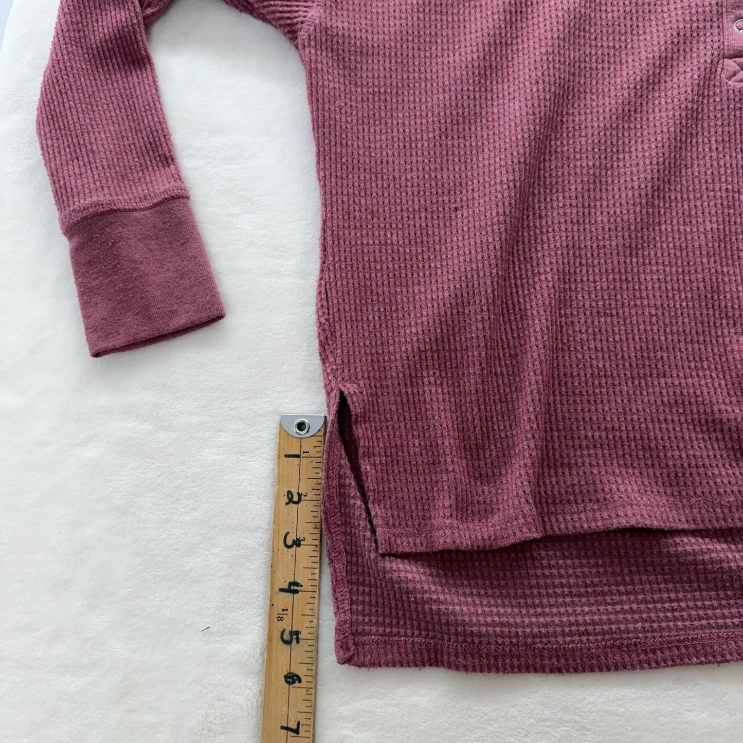 Devoted Women's Henley Top Berry Waffle Knit Snaps Cabincore Gorpcore Medium