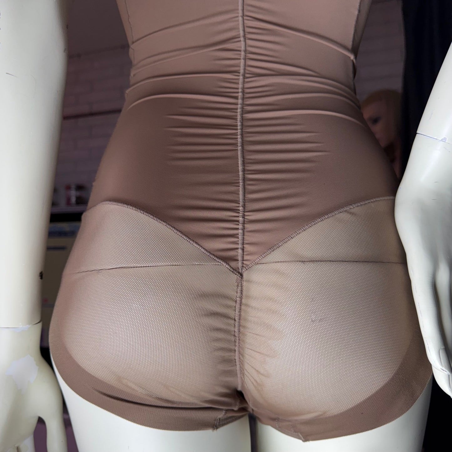 Shapewear Brown Bodysuit Bra Top Underwire Sculpting Mesh  Minimalist Baddie M/L