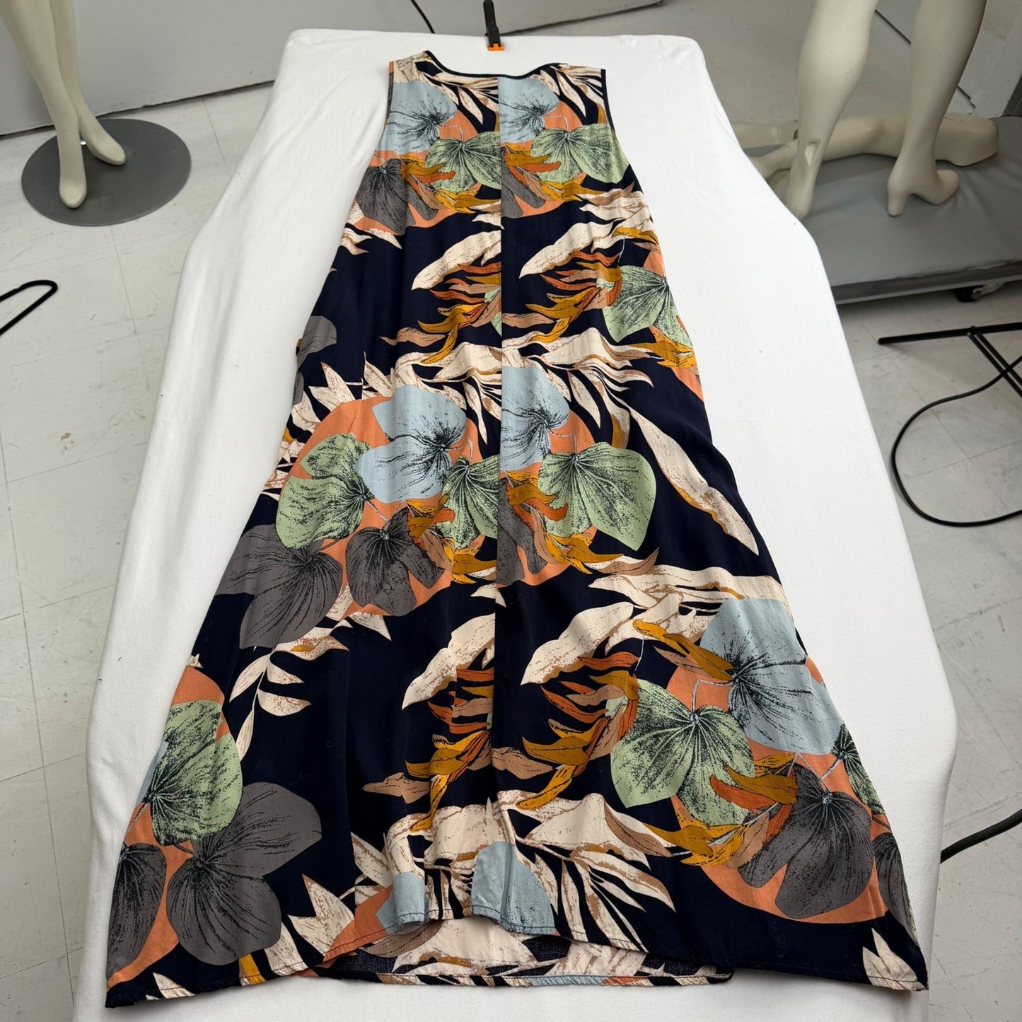 Tropical Leaf Print Sleeveless Maxi Shift Dress Medium Boho Naturecore Coastal