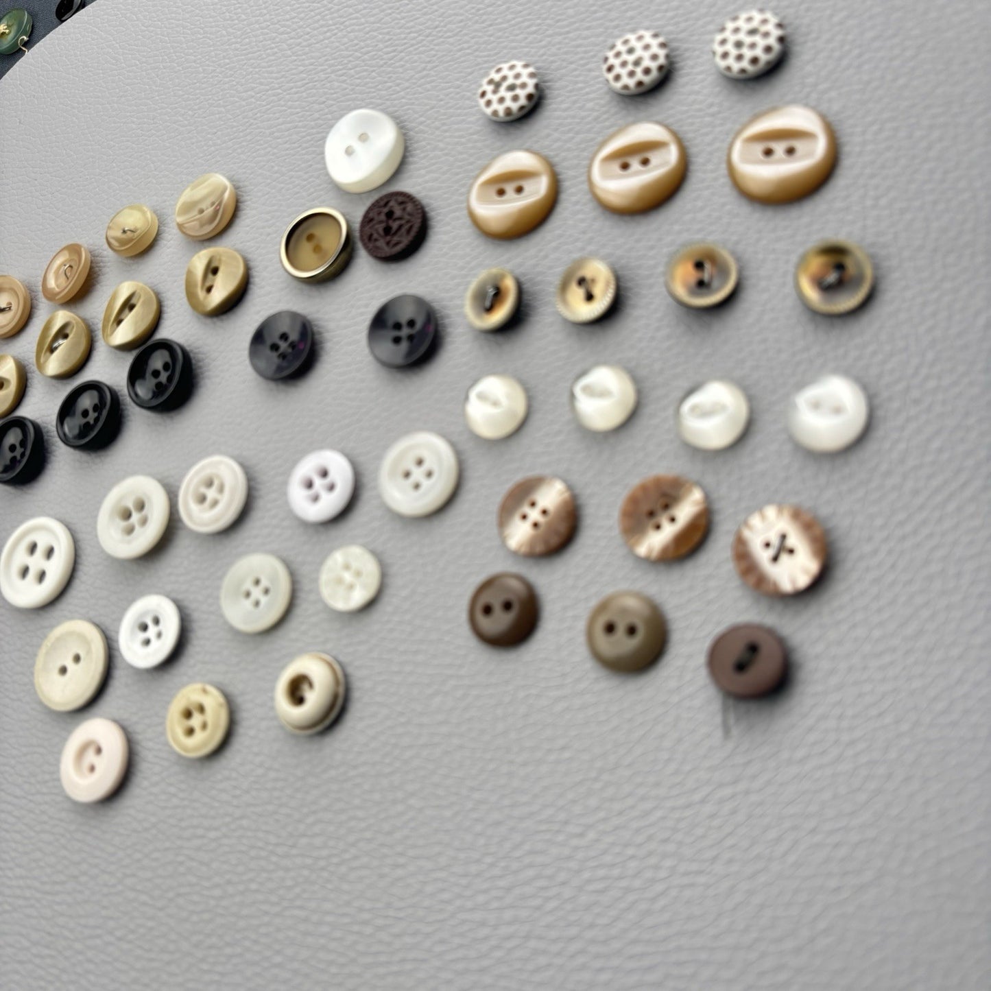 Vintage Button Lot Neutral Mix 50pcs | Shell, Casein, Plastic, Carved & Novelty