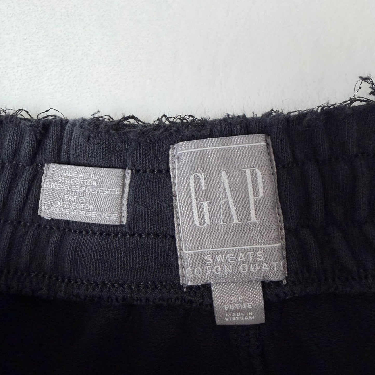 GAP Womens Black Petite Sweatpants Thrashed - Joggers Lounge Pants Drawstring