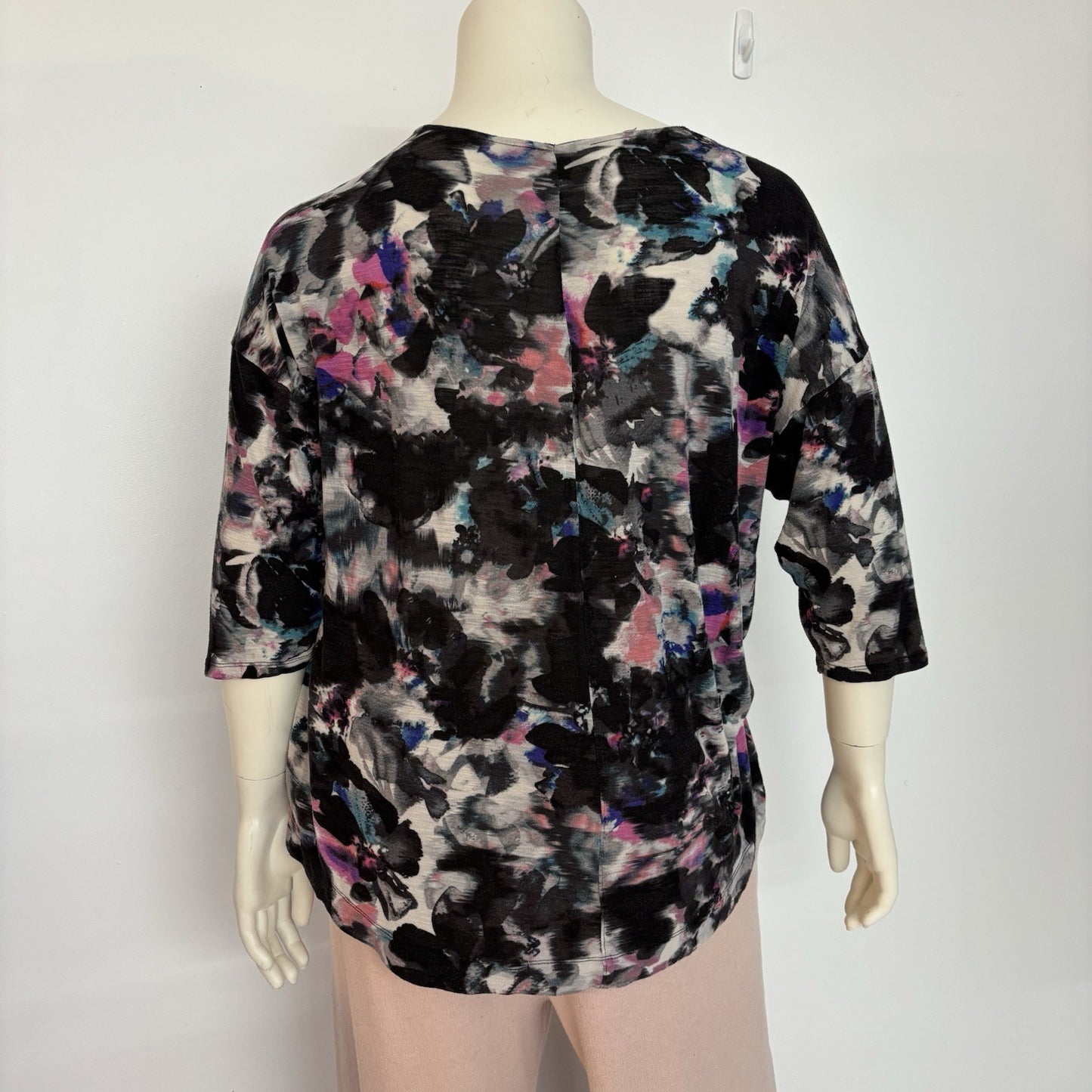 Women's NWT Black Sweater + Pink Jogger's Plus Size XXL Pockets Outfit Basiccore