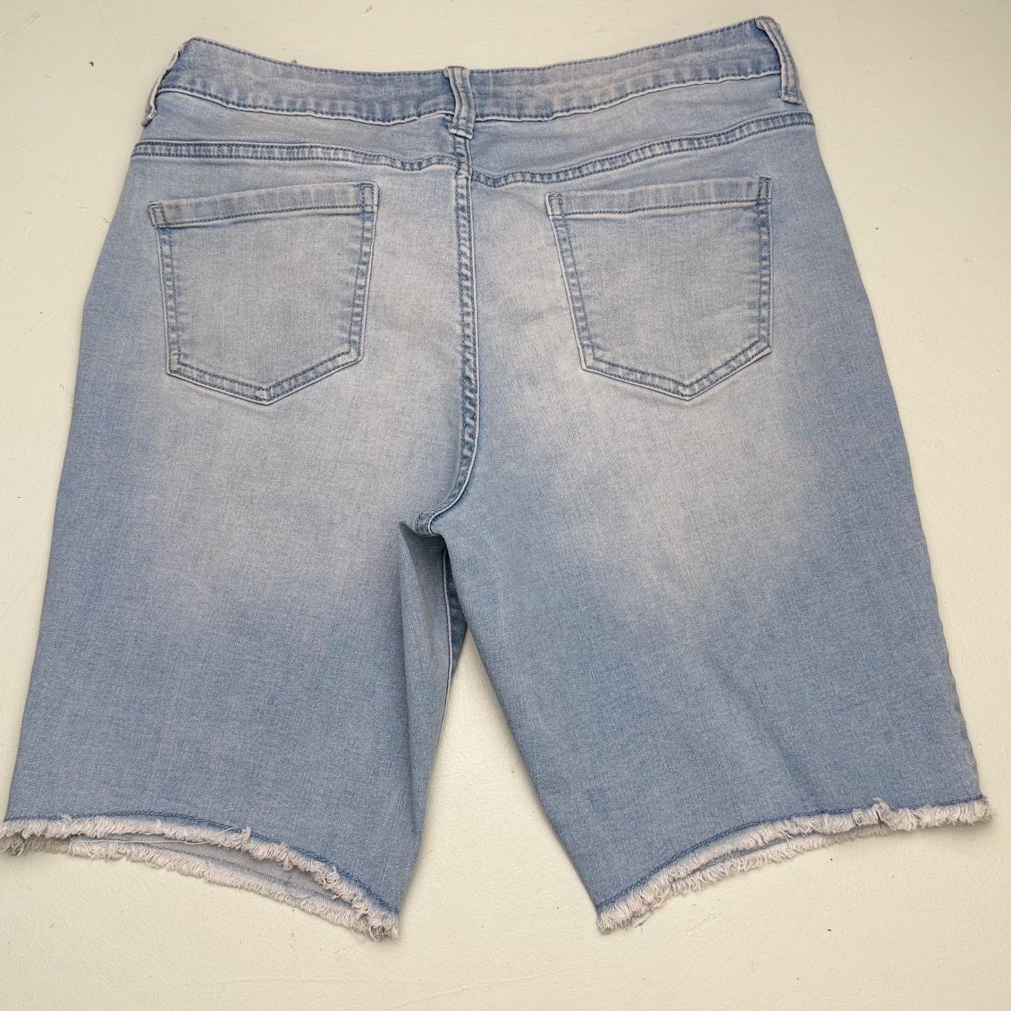 George Denim Bermuda Shorts Womens Size 14 Excellent Condition Light Wash Frayed
