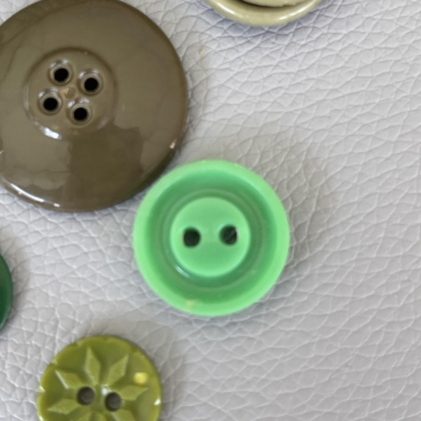 WWII RAF Bakelite Button Lot • Military Khaki & Deco Green Plastics (1940s–50s)