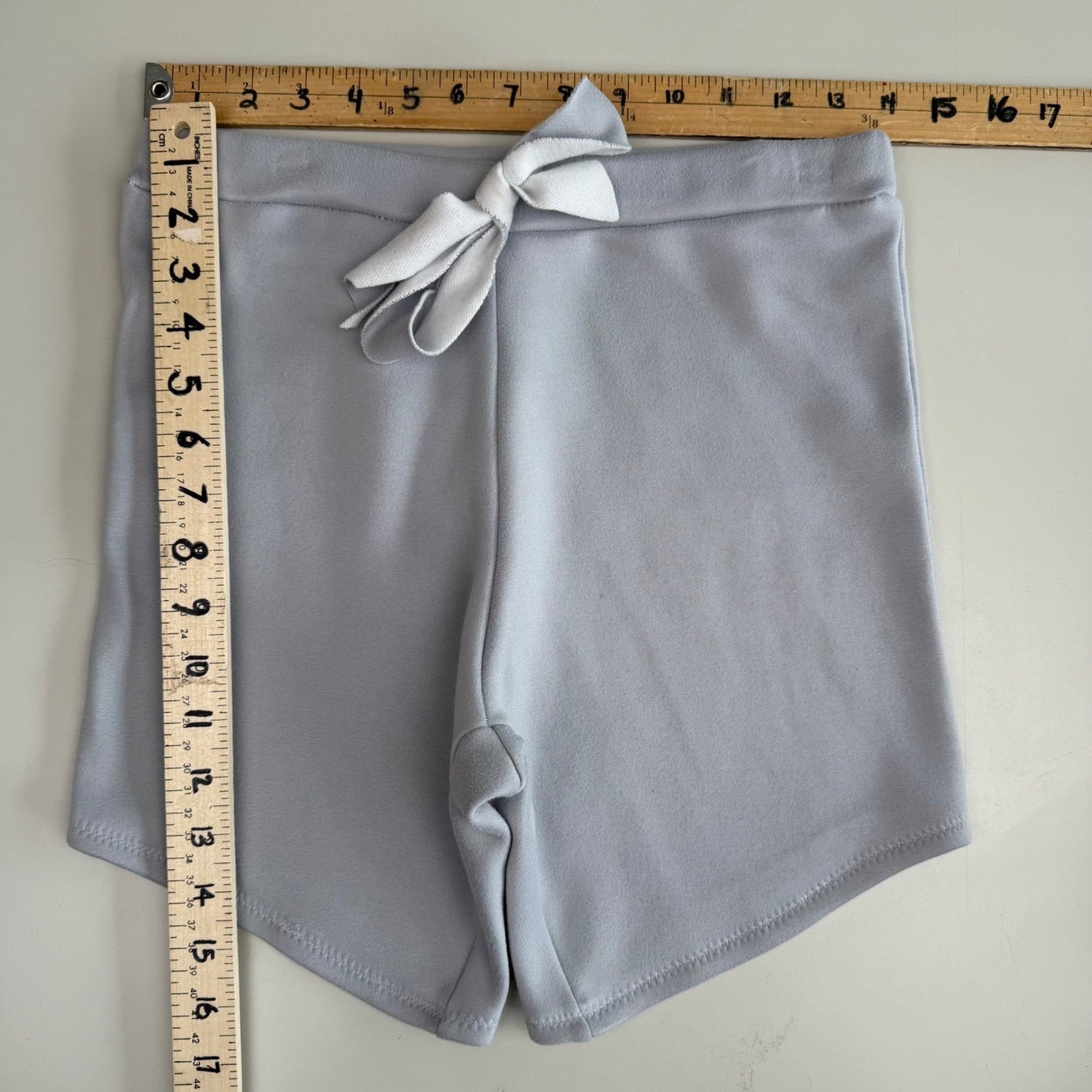 Simple NWT Biker Shorts Gray Bow  Coquette Balletcore Aesthetic Quiet Luxury  S