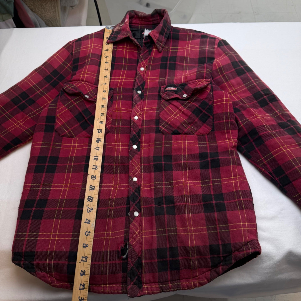 Dickies Mens Red Black Plaid Flannel Shirt Distress workwear Size Small thrashed