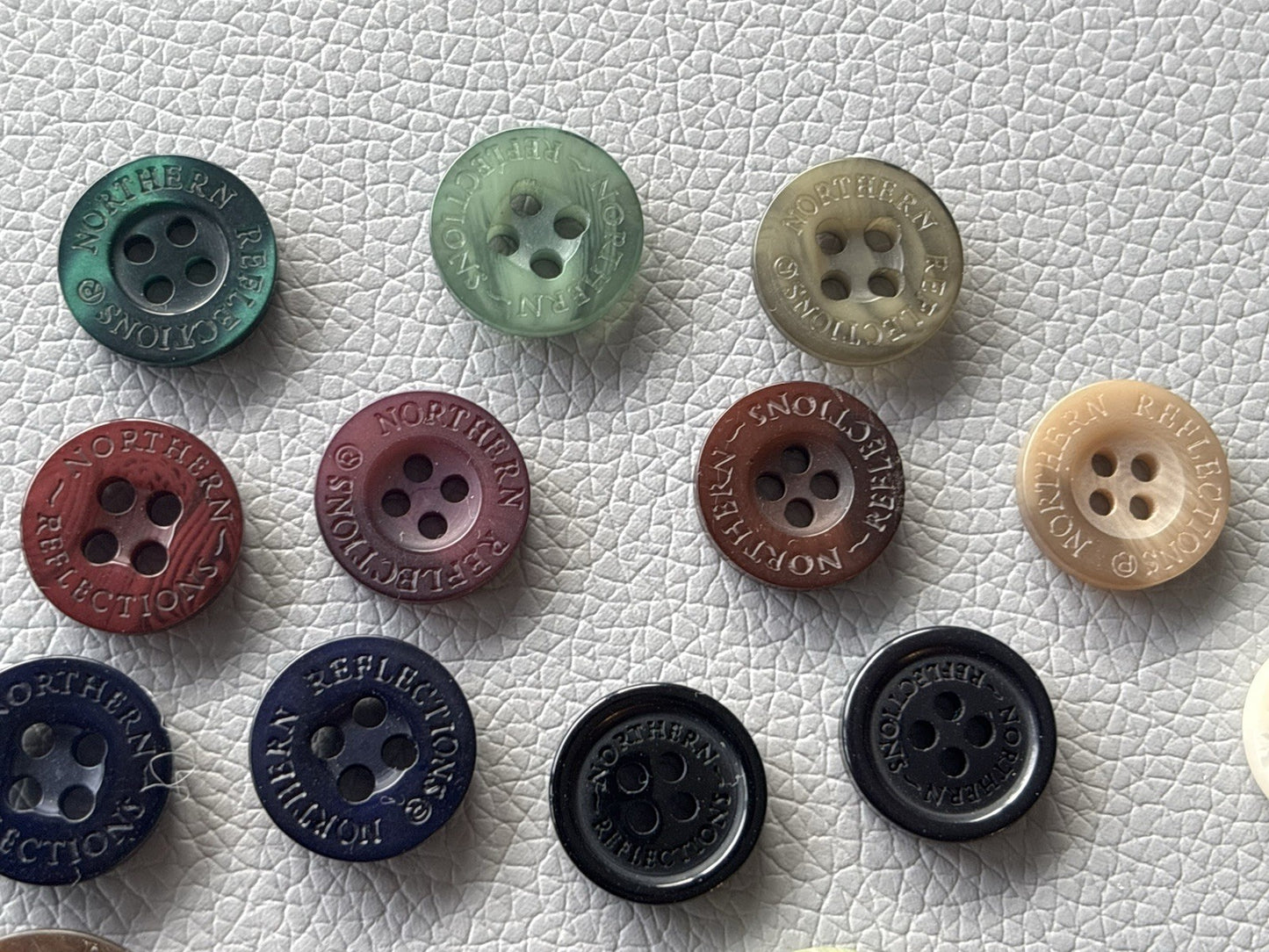 Vintage Button Lot Of 40 4 Hole Buttons. Northern Reflections Levi’s Cherokee