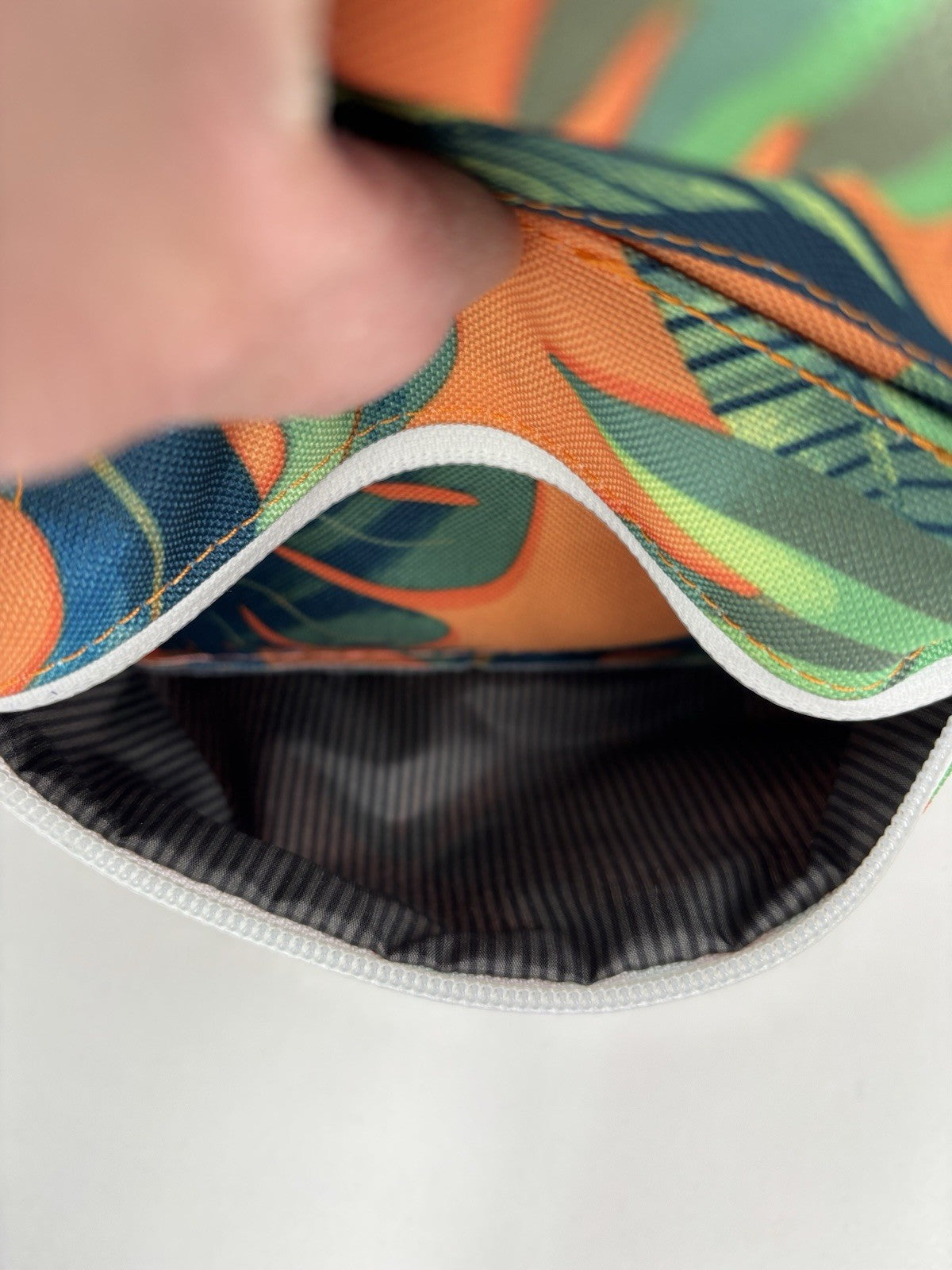 Herschel Tropical Print Festival Fanny Pack Adult Unisex Adjustable Strap Zipper