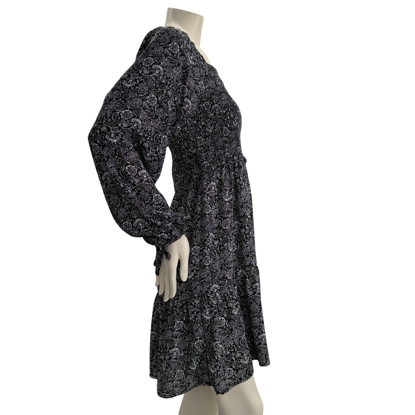 Devoted Black White Dress Floral Smocked Prairie Romantic Peasant Boho Womens M
