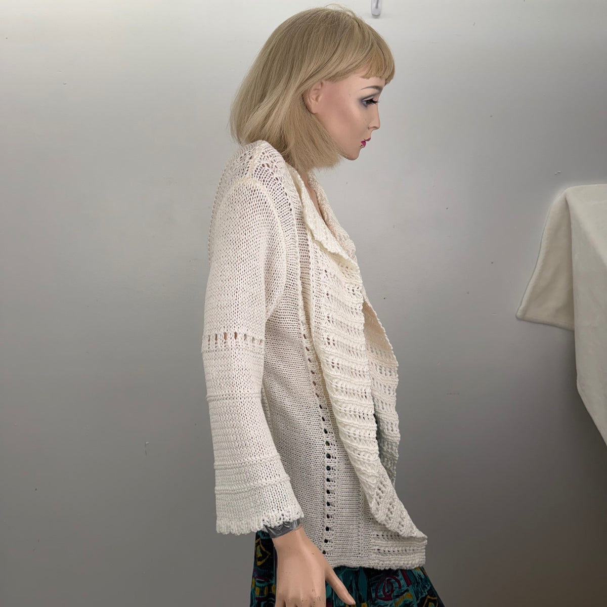 Vintage MOFFI International Ivory Open Knit Cardigan Bell Sleeve  Boho Sz Small