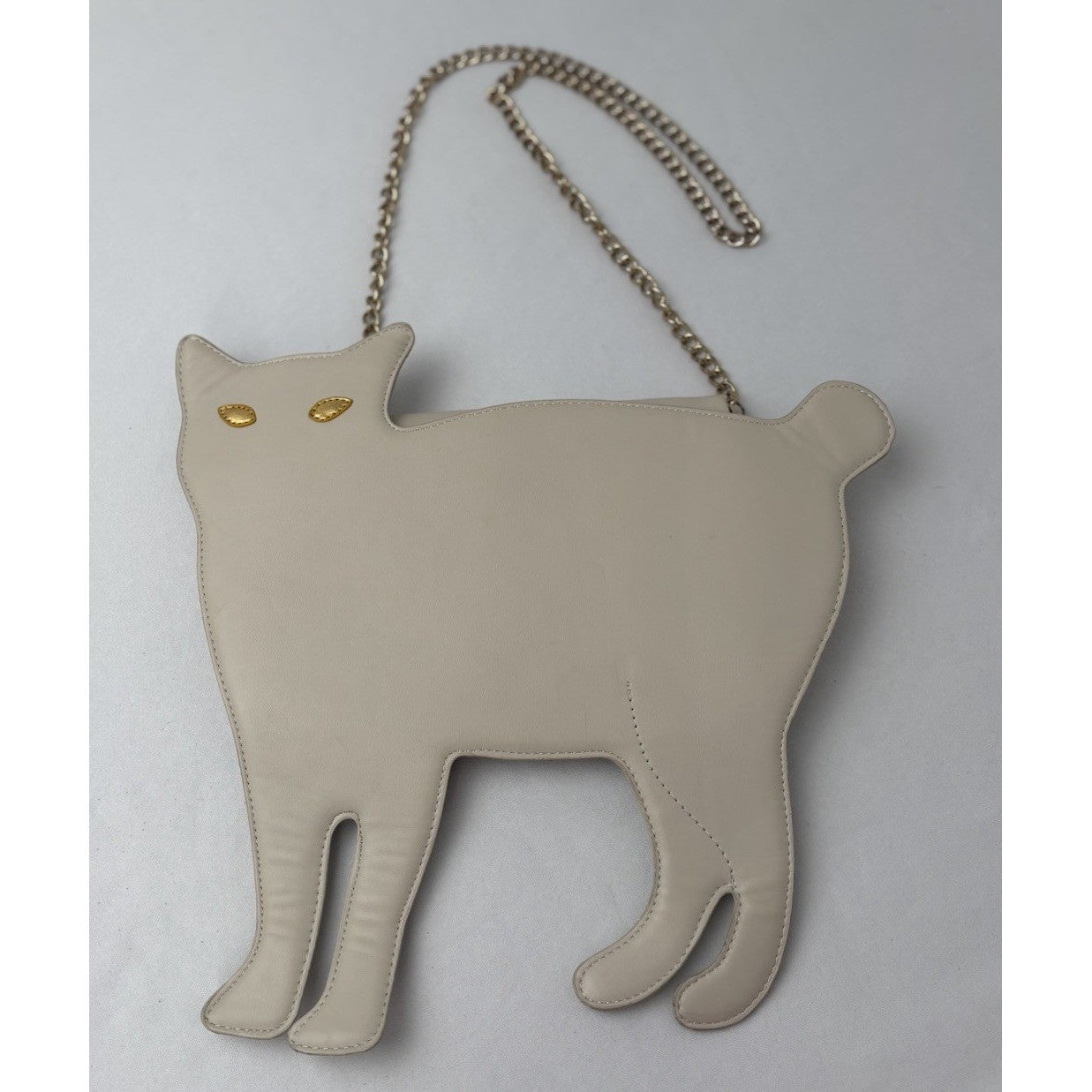 White Cat Shaped Shoulder Purse Gold removable Chain Snap Closure Kidcore Y2K