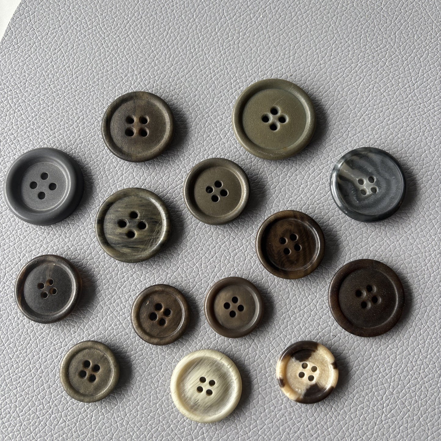 Vintage Button Lot Of  Grey Brown Beige Medium, Lg  Round Wooden + Plastic