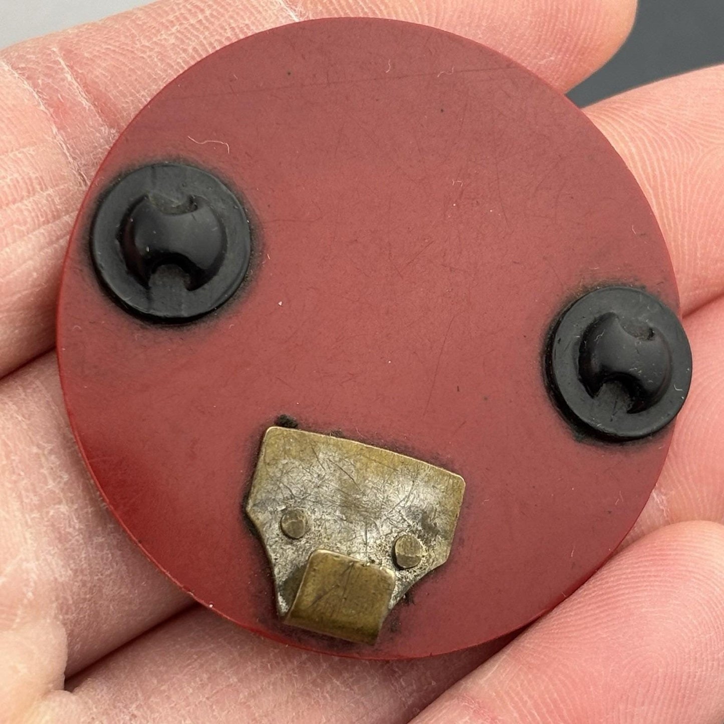 Rare 1930s Hand-Painted Bakelite & Brass Buttons — Oriental Market Scene, Red
