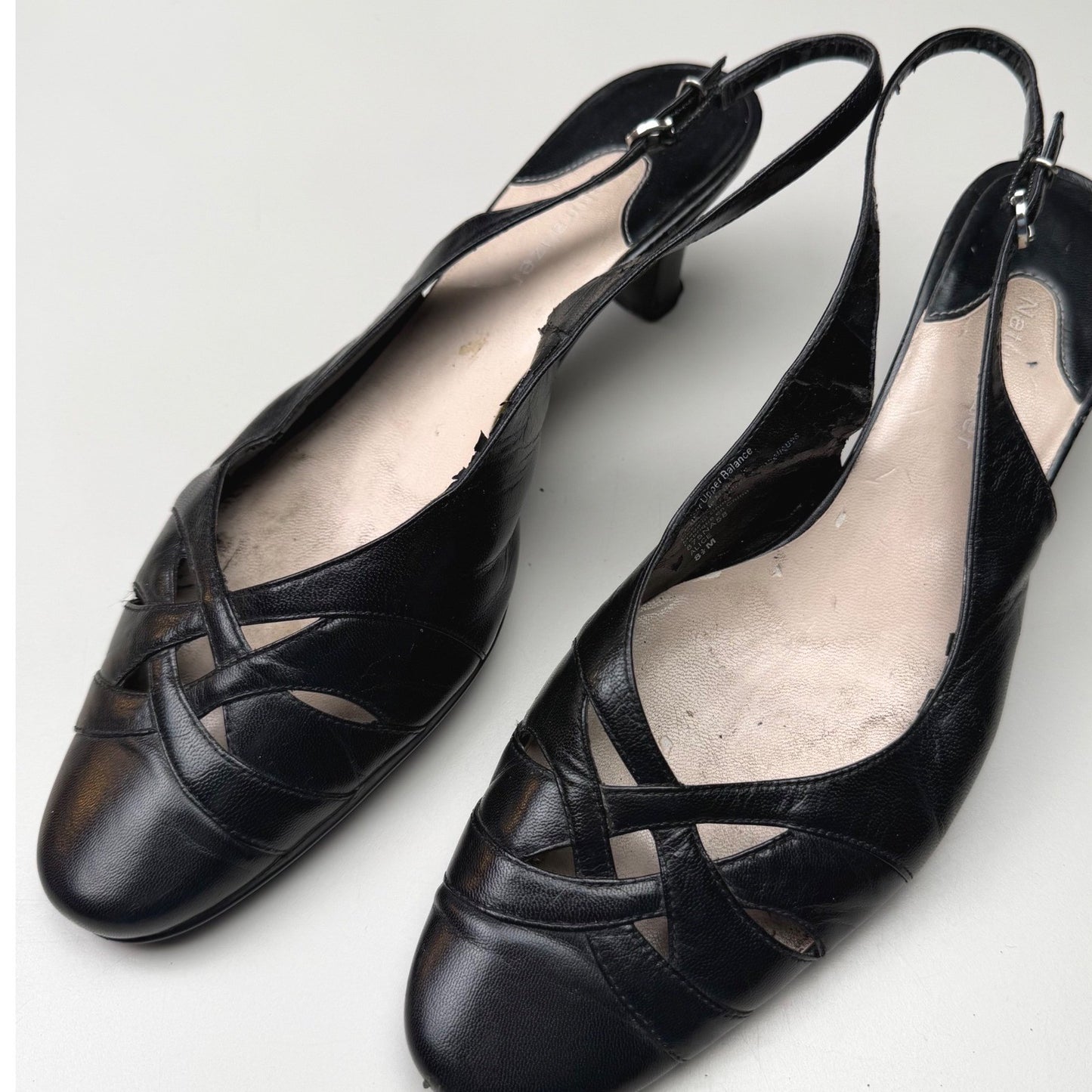 Naturalizer Alice Black Leather Slingback Kitten Heel Officecore Classic Size 8M