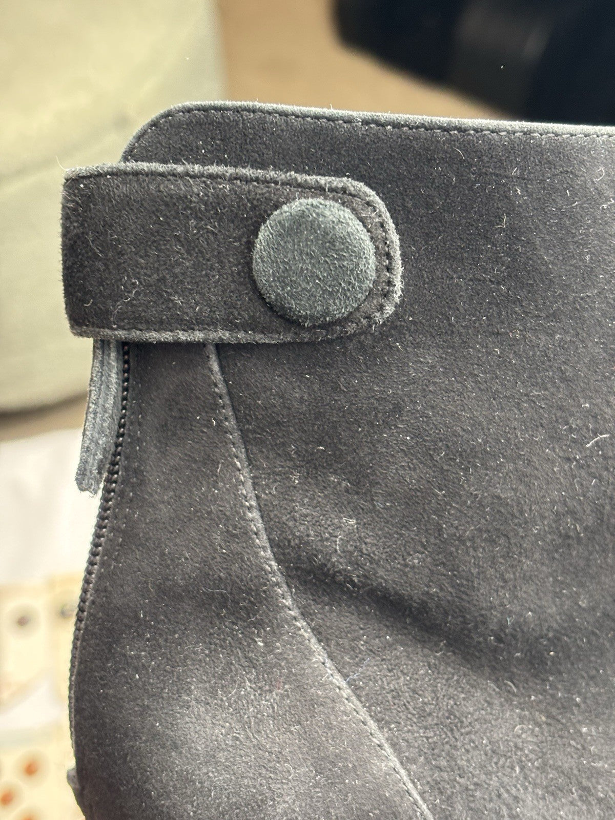 Bandolino Ankle Boots Women’s Size 8.5 Black Patent Block Heel Snap Closure