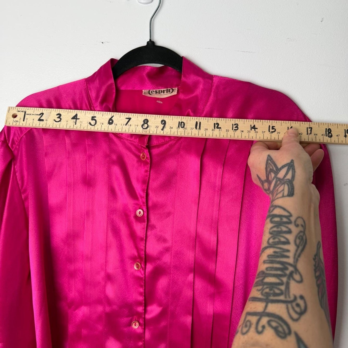 Vintage Esprit Fuchsia Pink Satin Pintuck Pleated Mandarin Collar Blouse 80s 90s