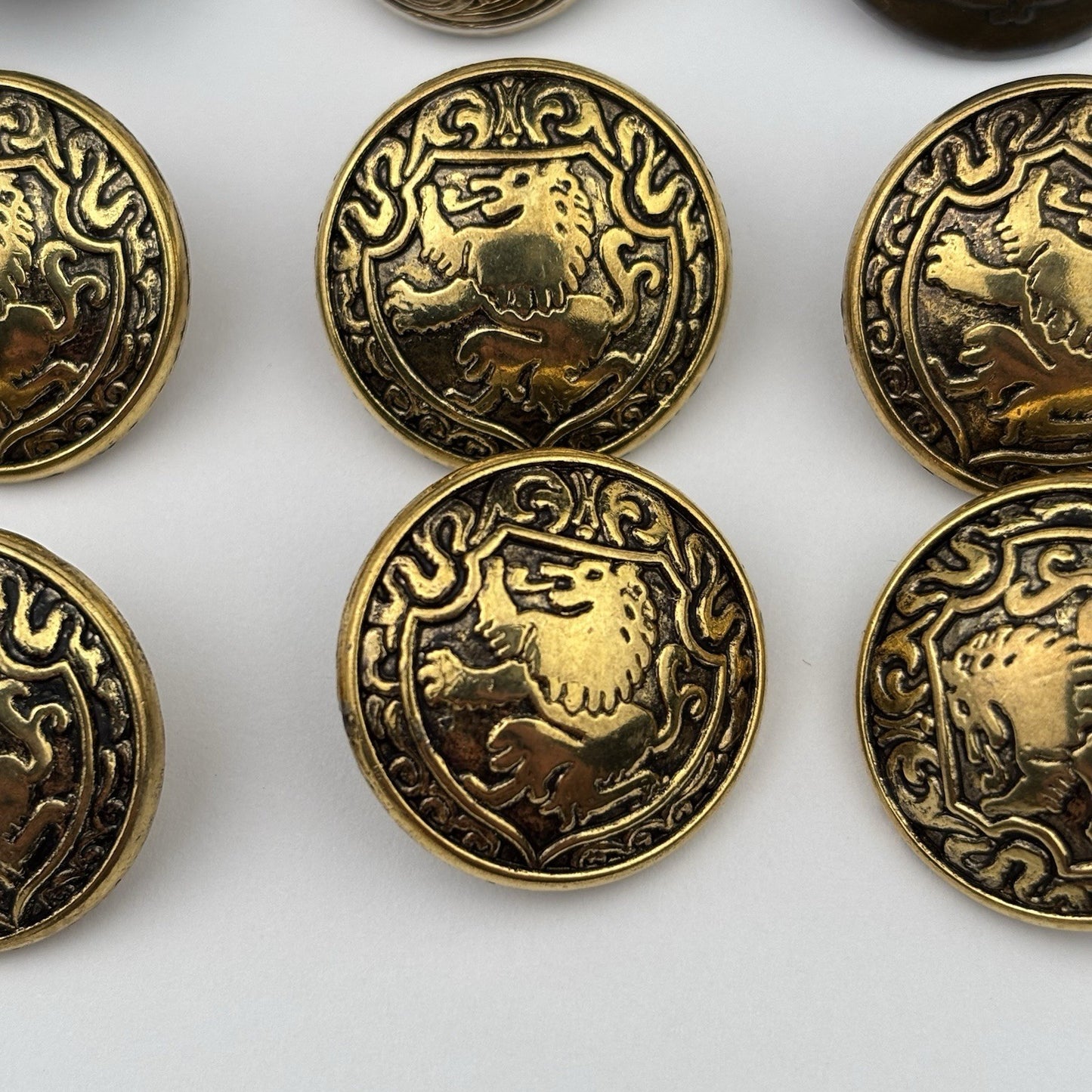 Vintage Metal Crest Buttons Lot – Gold & Silver Heraldic Lion & Shield, 12pcs