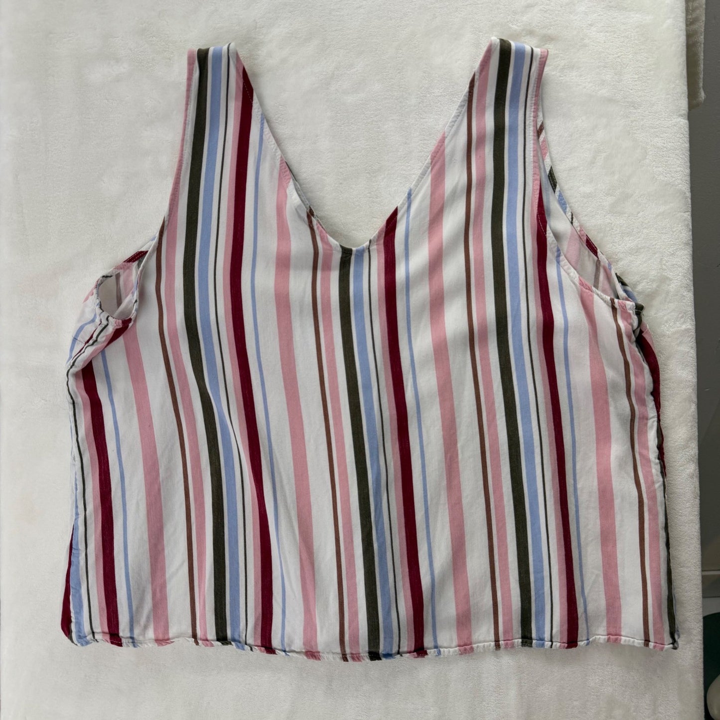 RW&CO Womens XL Multi-Color Striped V-Neck Sleeveless Tank Top Nautical Preppy
