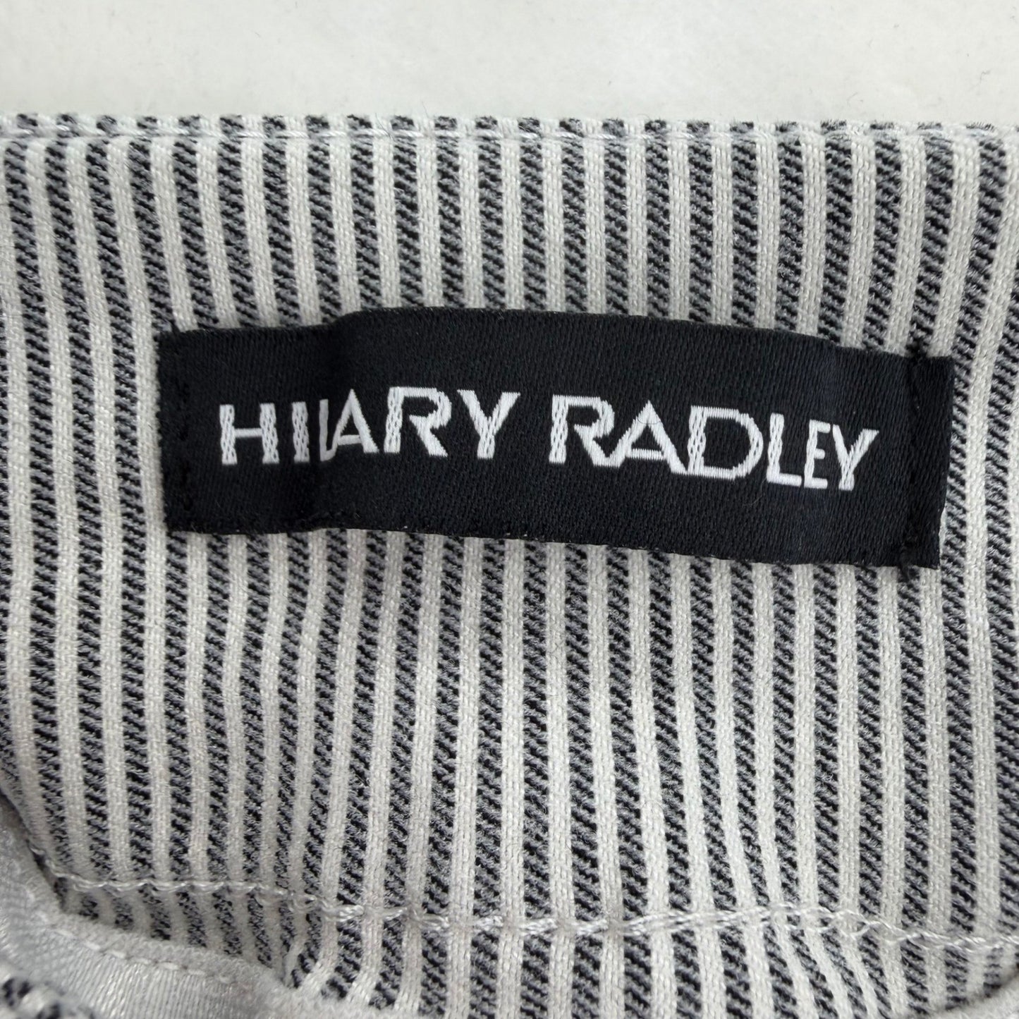 Hilary Radley Black White Pinstripe Pull On Shorts Stretch Size 10 Nautical Prep